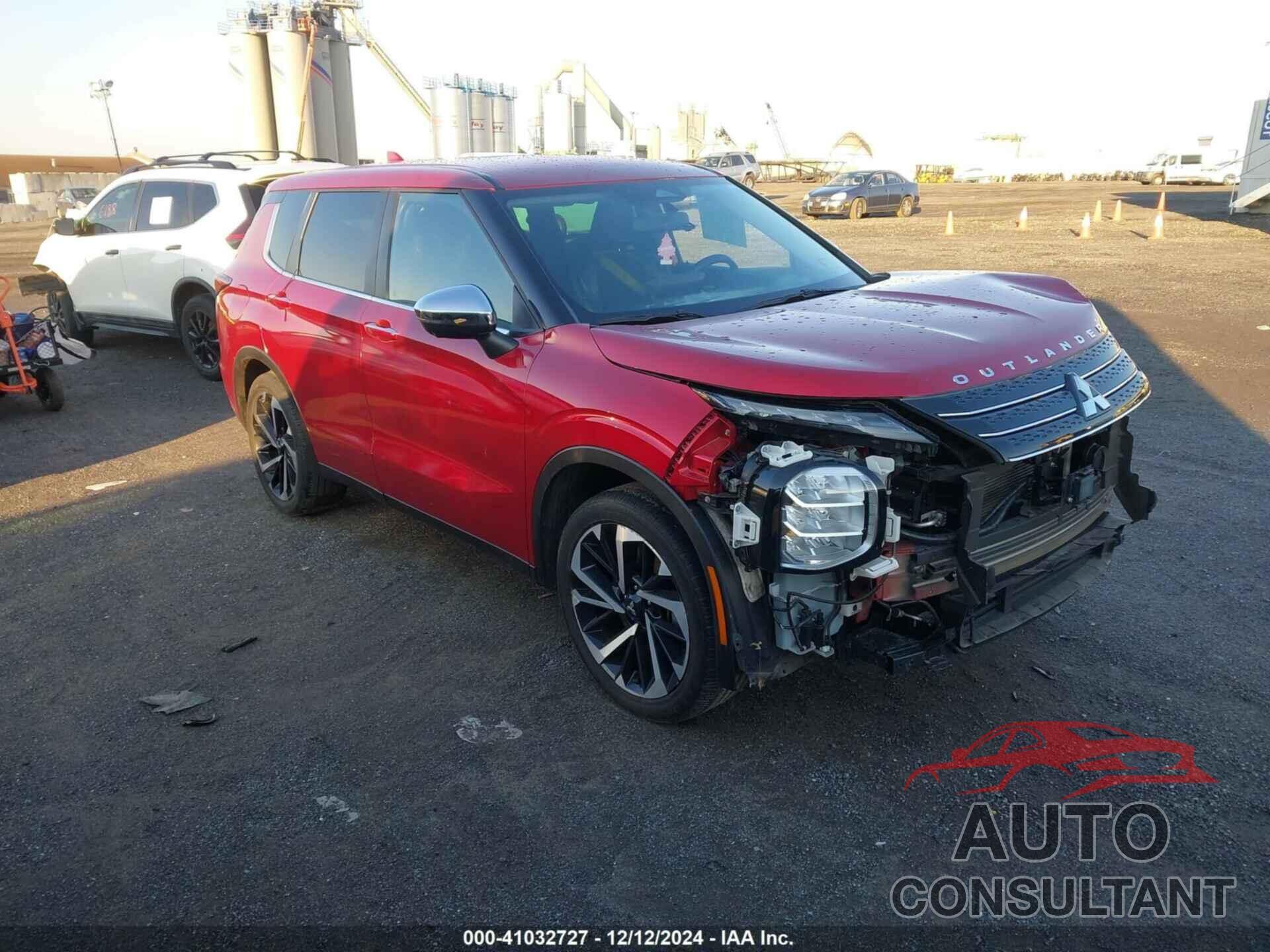 MITSUBISHI OUTLANDER 2022 - JA4J4UA87NZ030792
