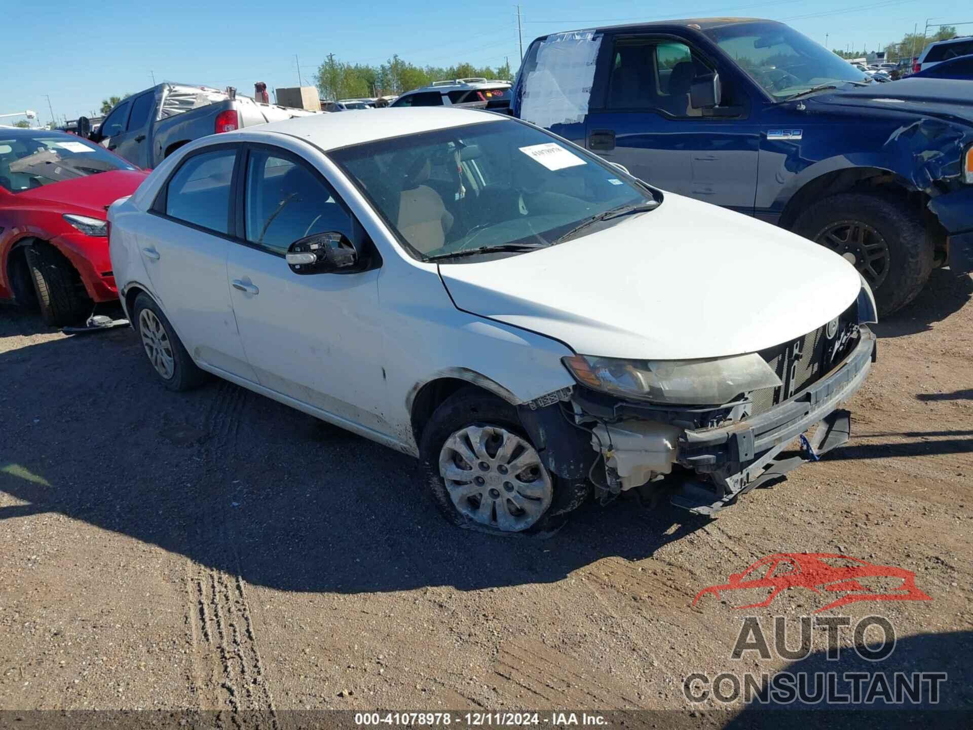 KIA FORTE 2010 - KNAFU4A28A5827946