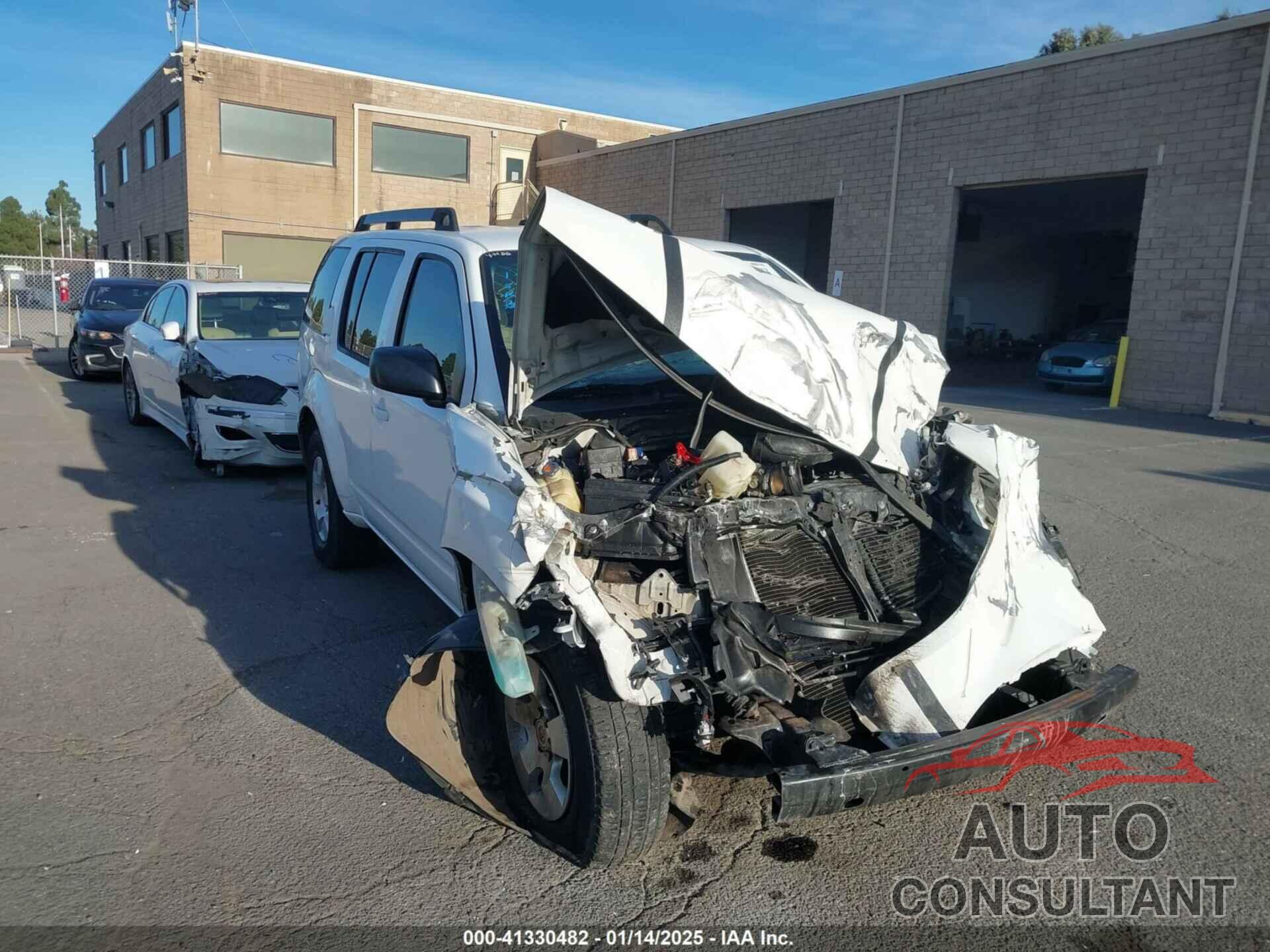 NISSAN PATHFINDER 2012 - 5N1AR1NN7CC626776