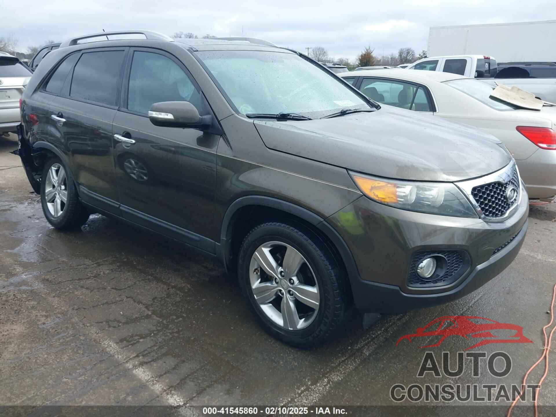 KIA SORENTO 2012 - 5XYKU4A24CG196415