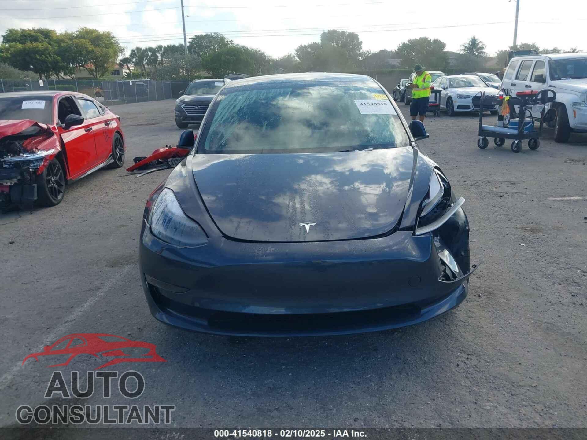 TESLA MODEL 3 2022 - 5YJ3E1EA1NF338196
