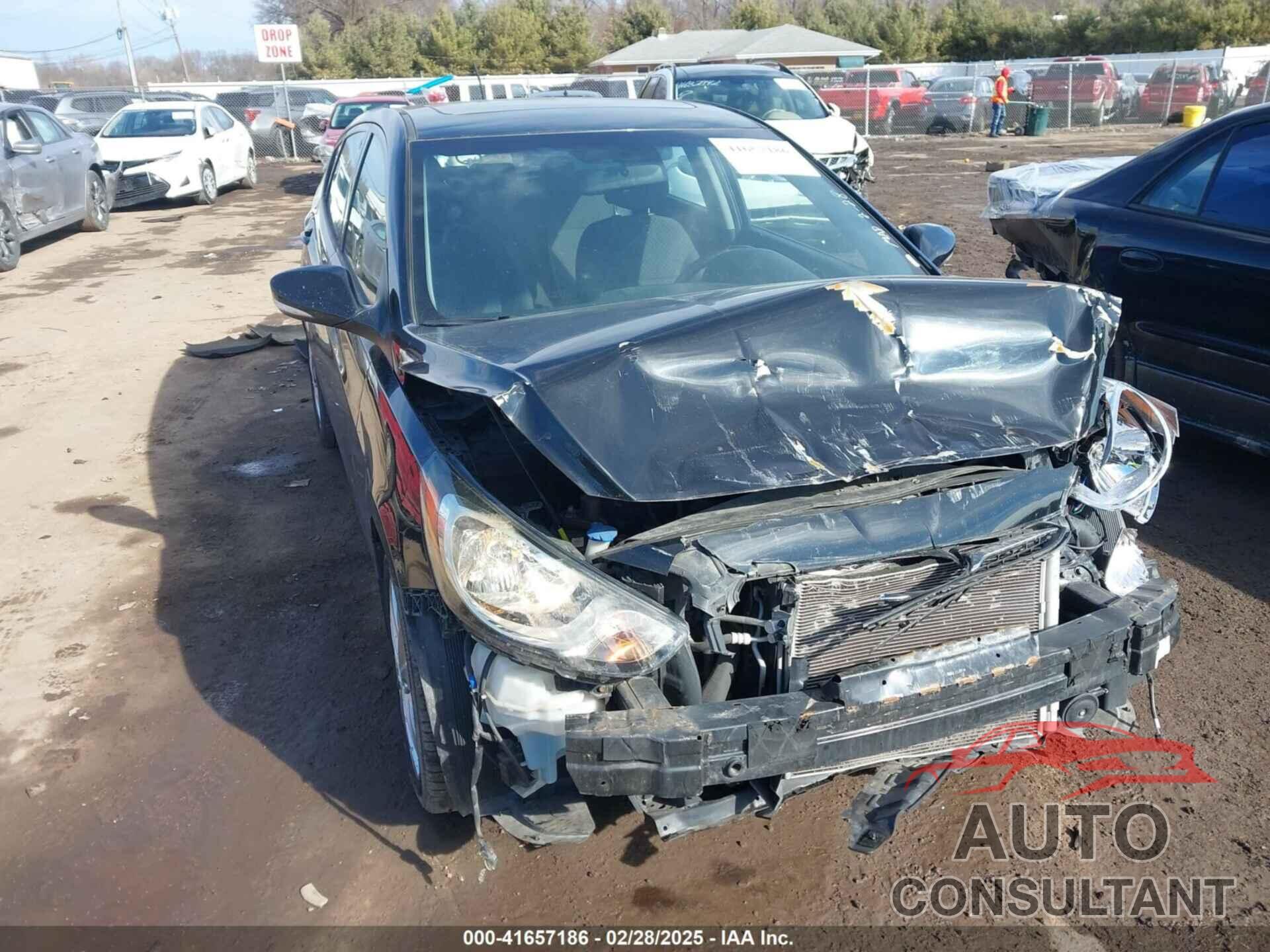HYUNDAI ACCENT 2013 - KMHCU5AE6DU089396