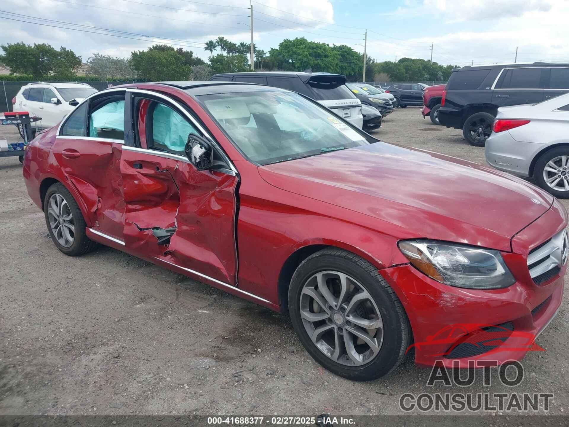 MERCEDES-BENZ C 300 2016 - 55SWF4KBXGU105783