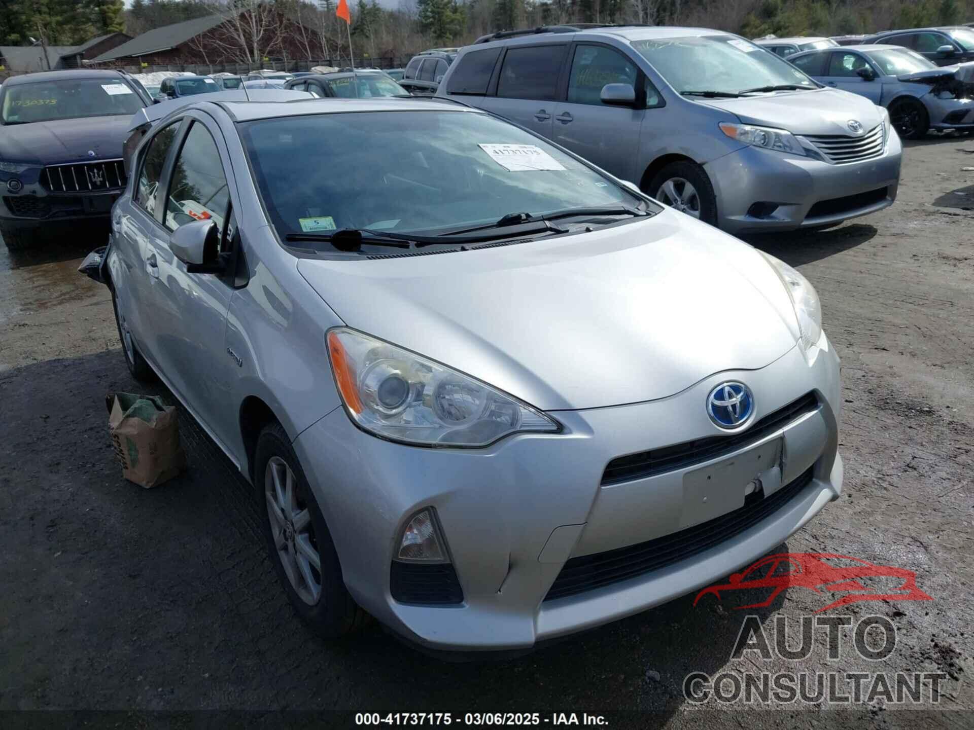 TOYOTA PRIUS C 2012 - JTDKDTB35C1512129