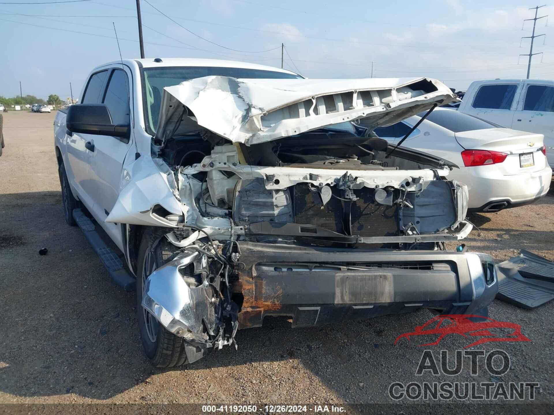 TOYOTA TUNDRA 2019 - 5TFEM5F1XKX135763