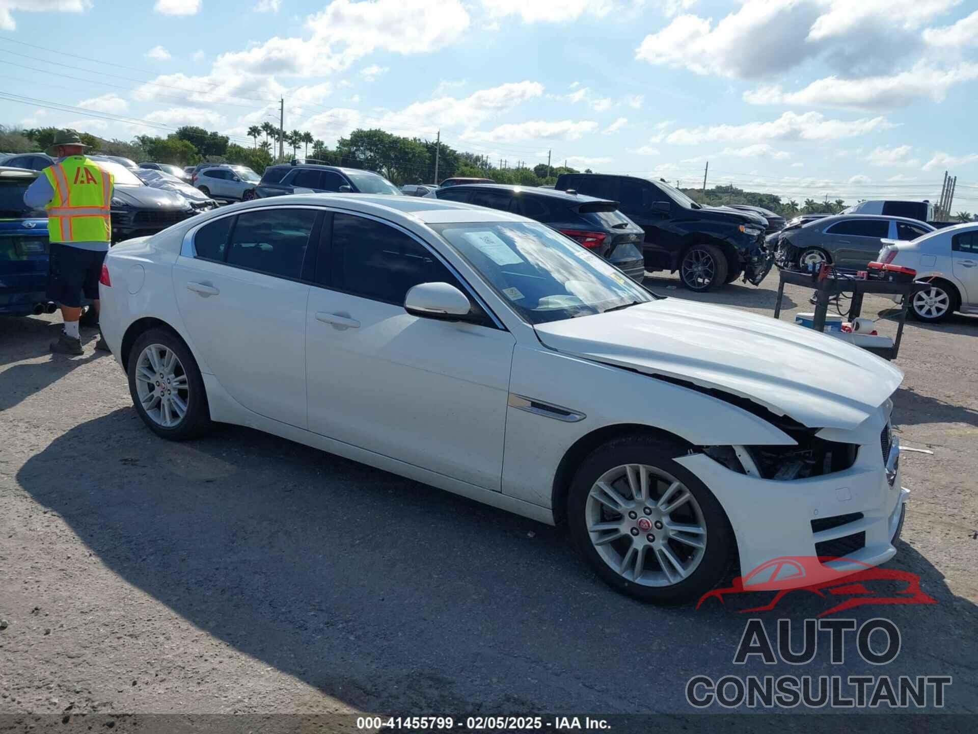 JAGUAR XE 2017 - SAJAD4BG2HA965959