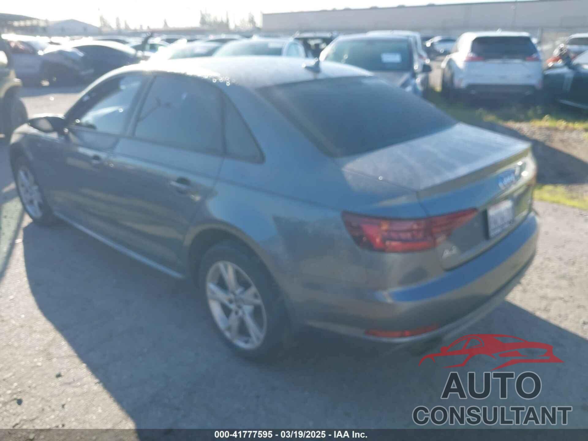 AUDI A4 2018 - WAUKMAF41JA122159