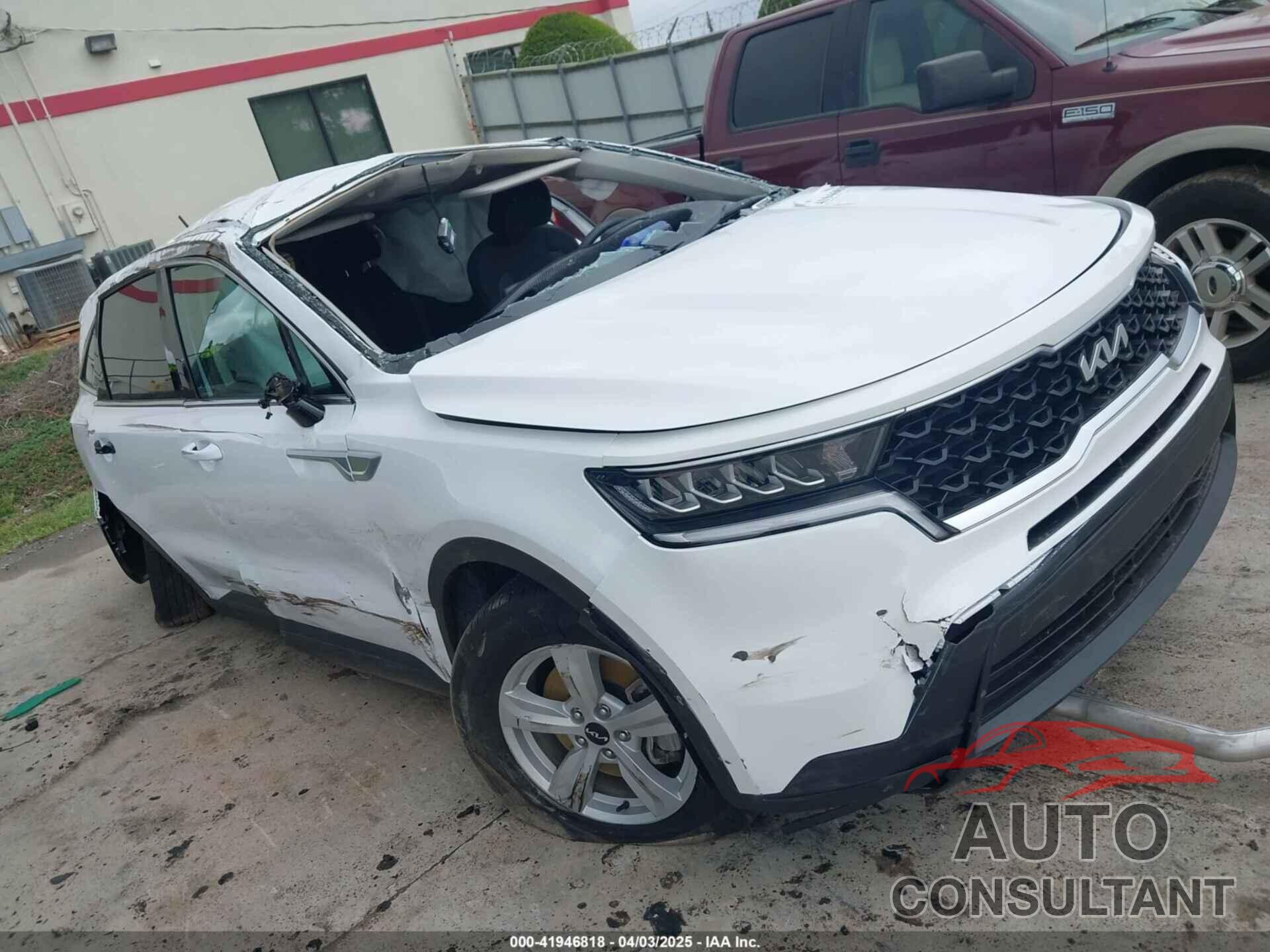 KIA SORENTO 2022 - 5XYRG4LC5NG159999