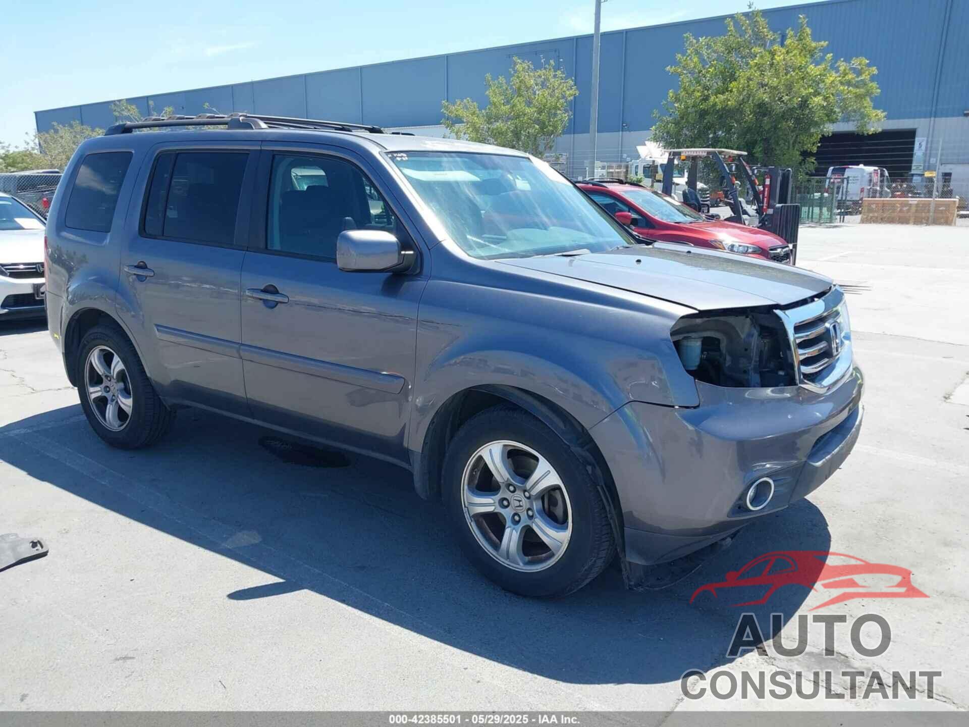 HONDA PILOT 2015 - 5FNYF3H71FB013225