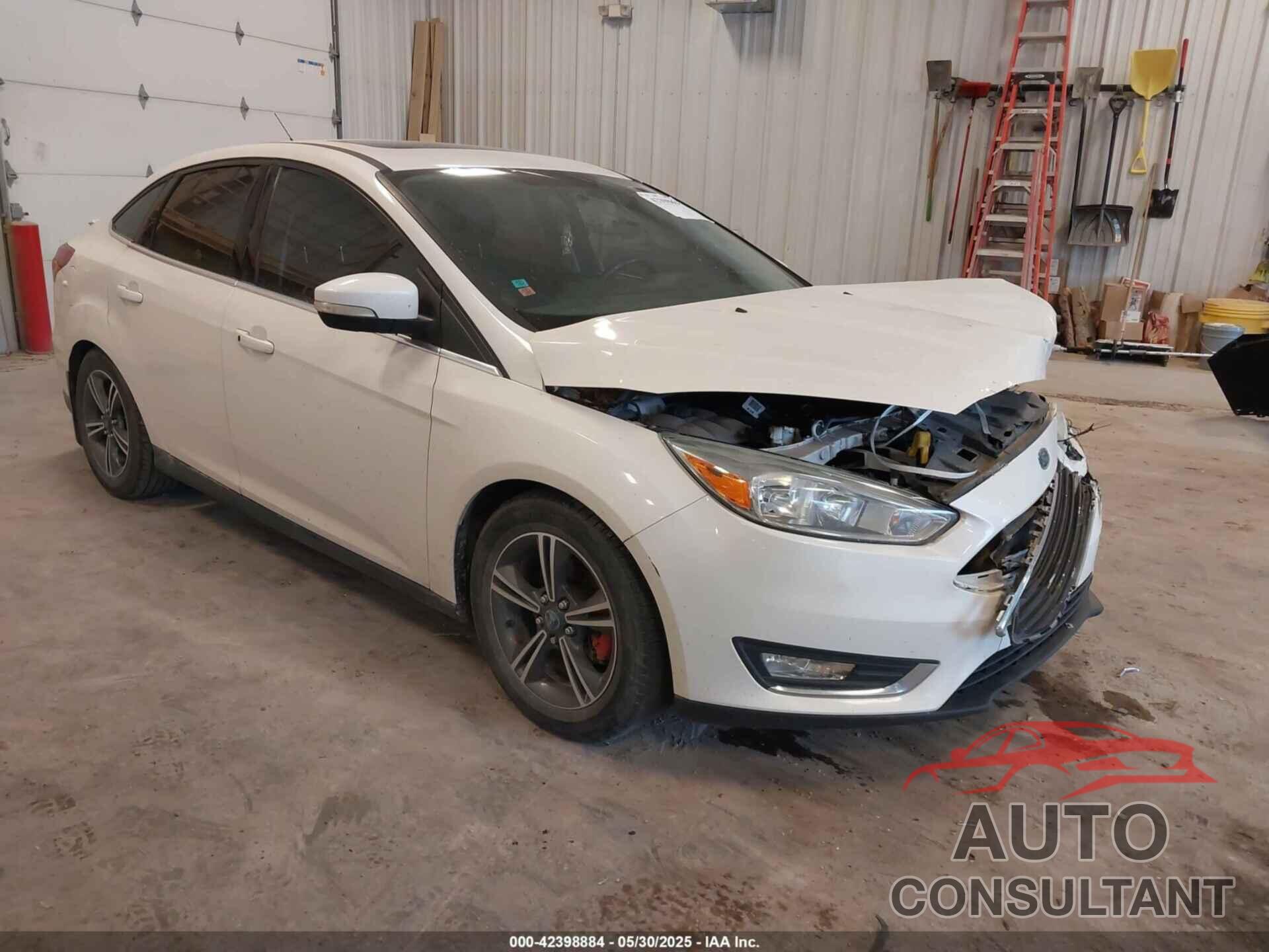 FORD FOCUS 2015 - 1FADP3J27FL280611