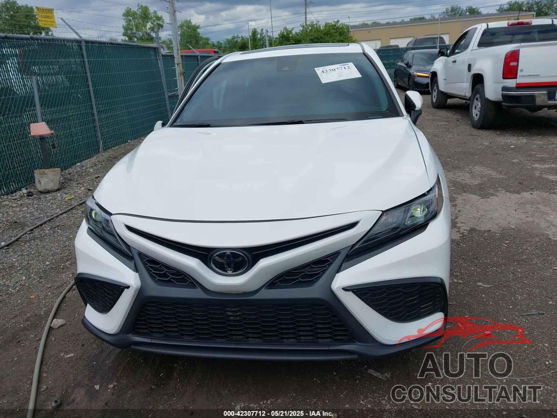 TOYOTA CAMRY 2023 - 4T1S11AK8PU110725