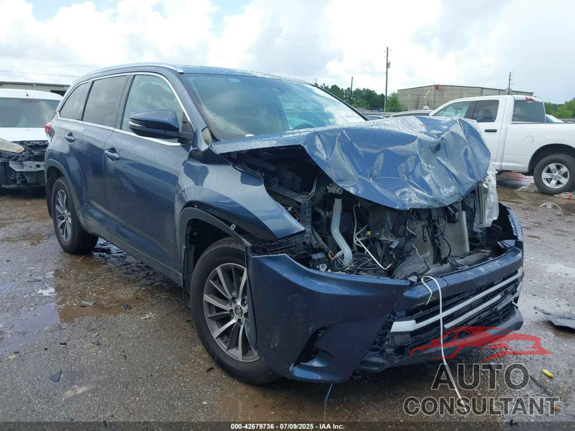 TOYOTA HIGHLANDER 2018 - 5TDJZRFHXJS903220
