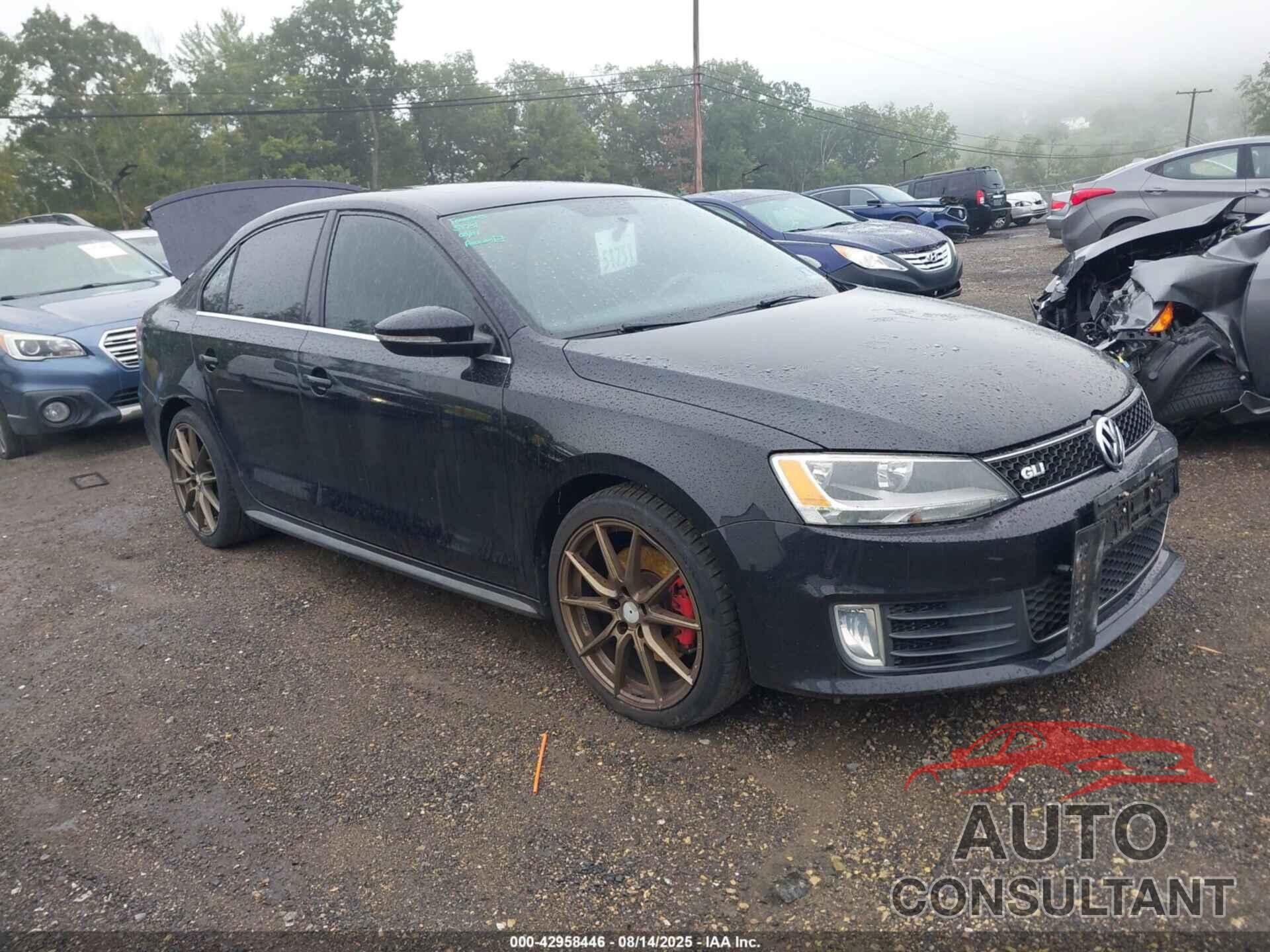 VOLKSWAGEN JETTA 2013 - 3VW4A7AJ1DM389276