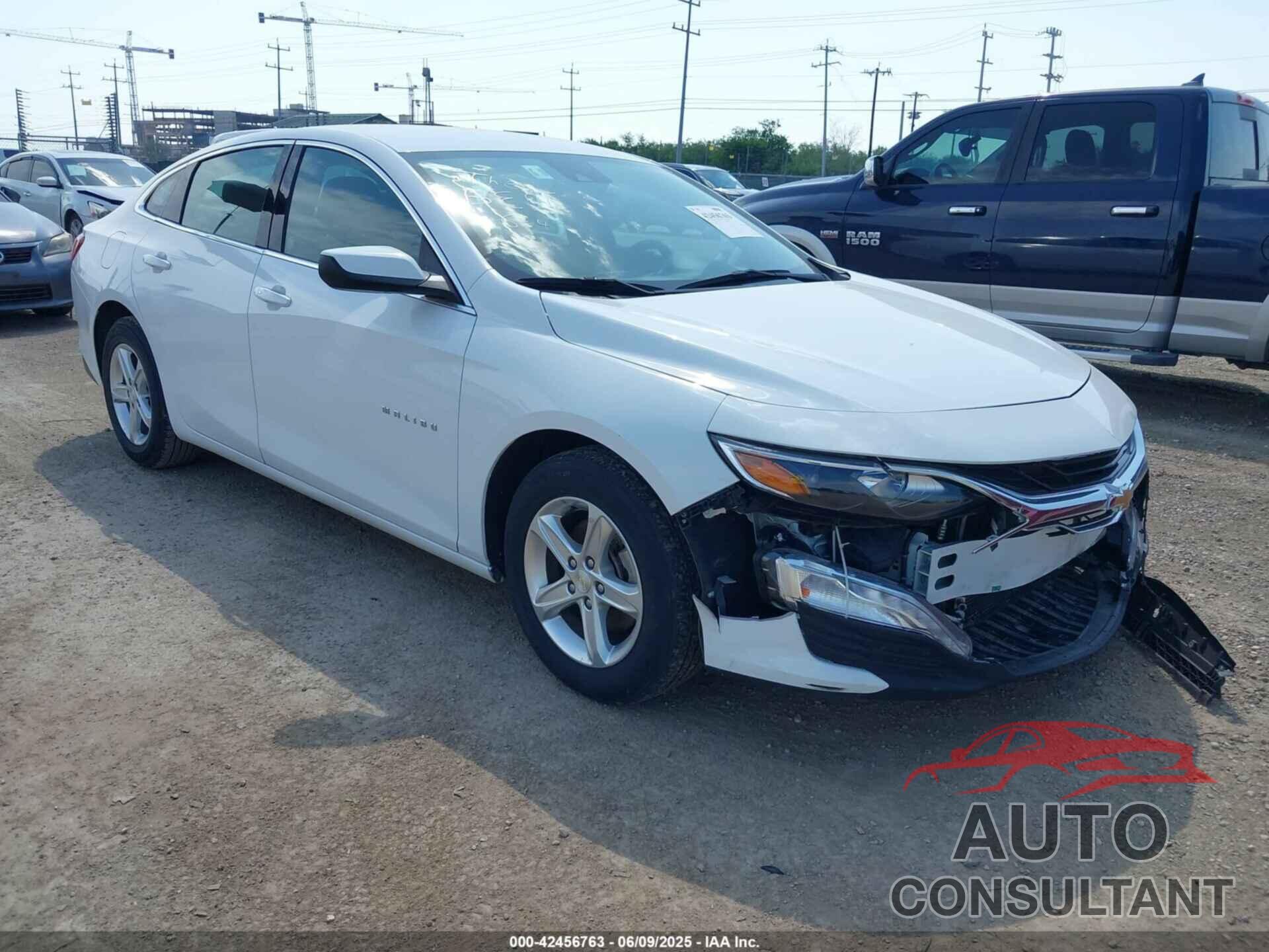 CHEVROLET MALIBU 2023 - 1G1ZD5ST8PF225976