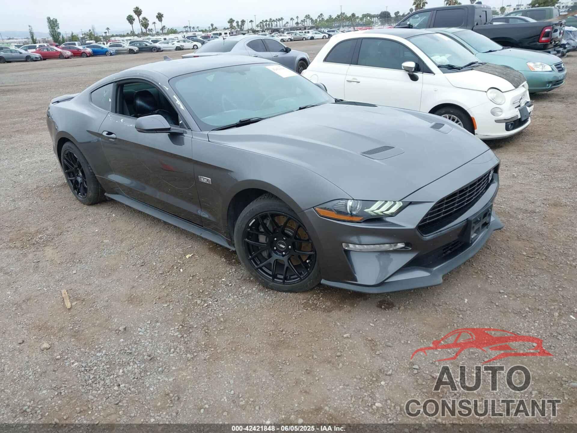 FORD MUSTANG 2020 - 1FA6P8TD1L5184204