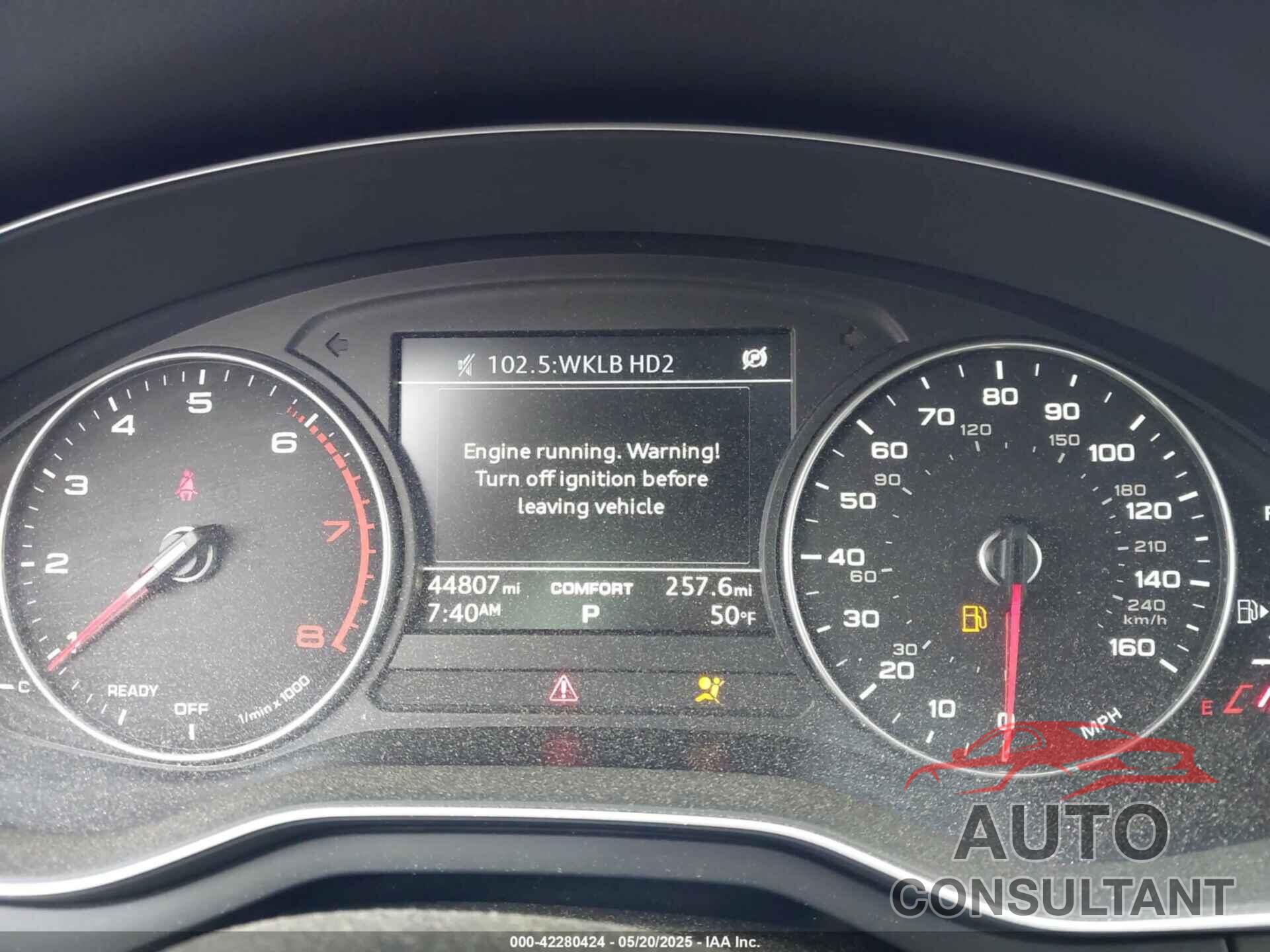 AUDI A4 2017 - WAUANAF44HN039210