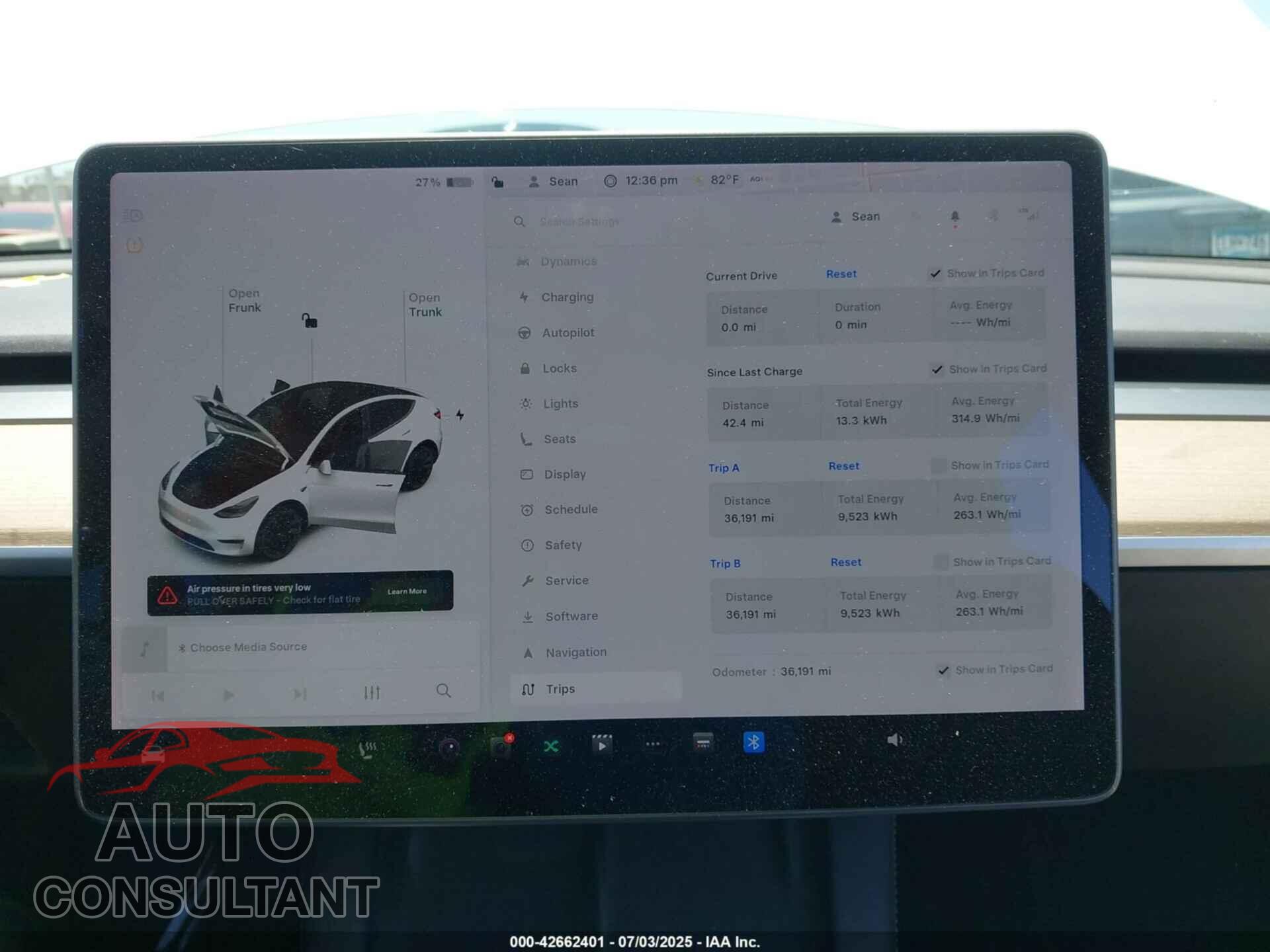 TESLA MODEL Y 2021 - 5YJYGDEEXMF298770