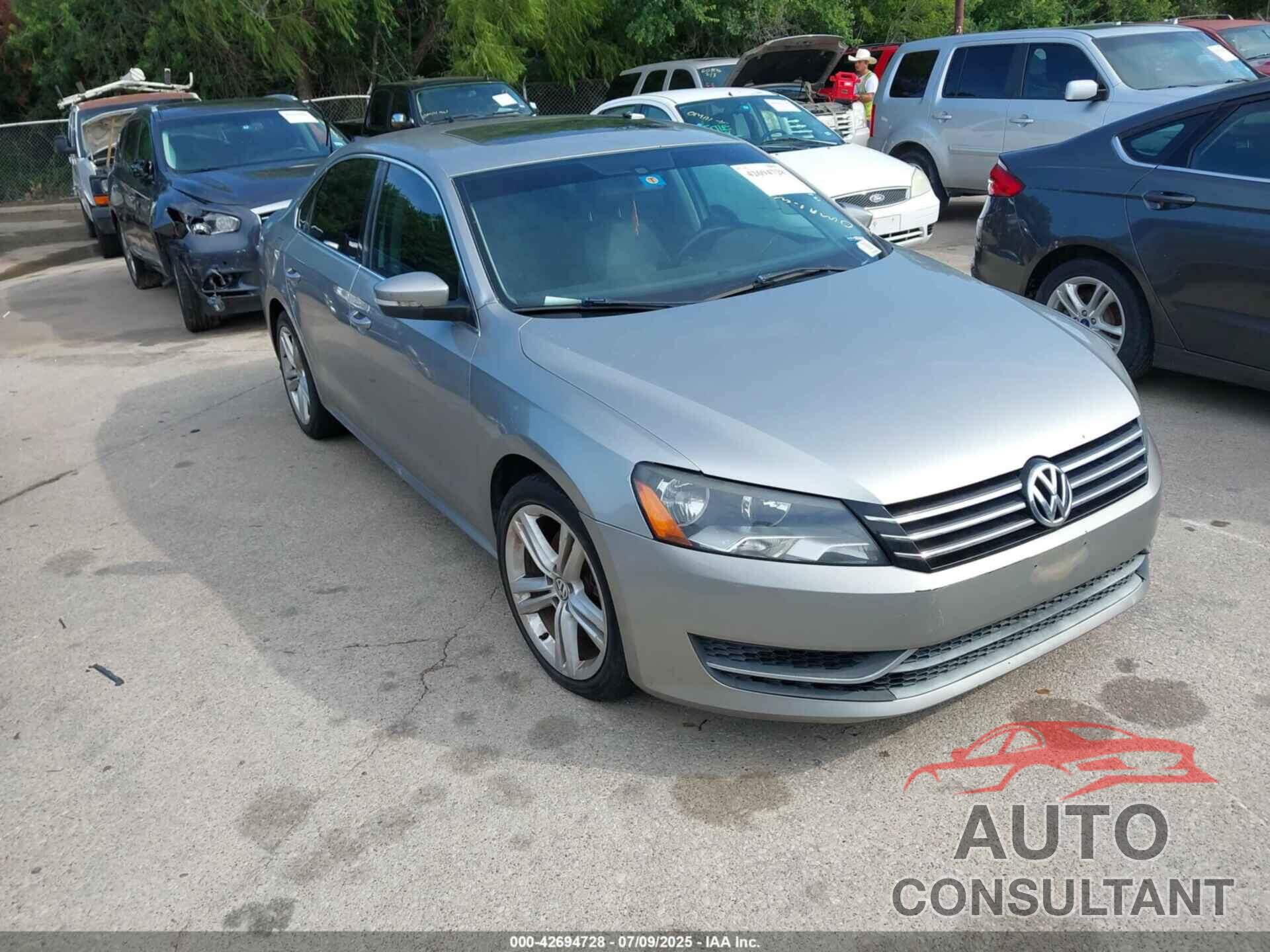 VOLKSWAGEN PASSAT 2014 - 1VWBS7A34EC038659