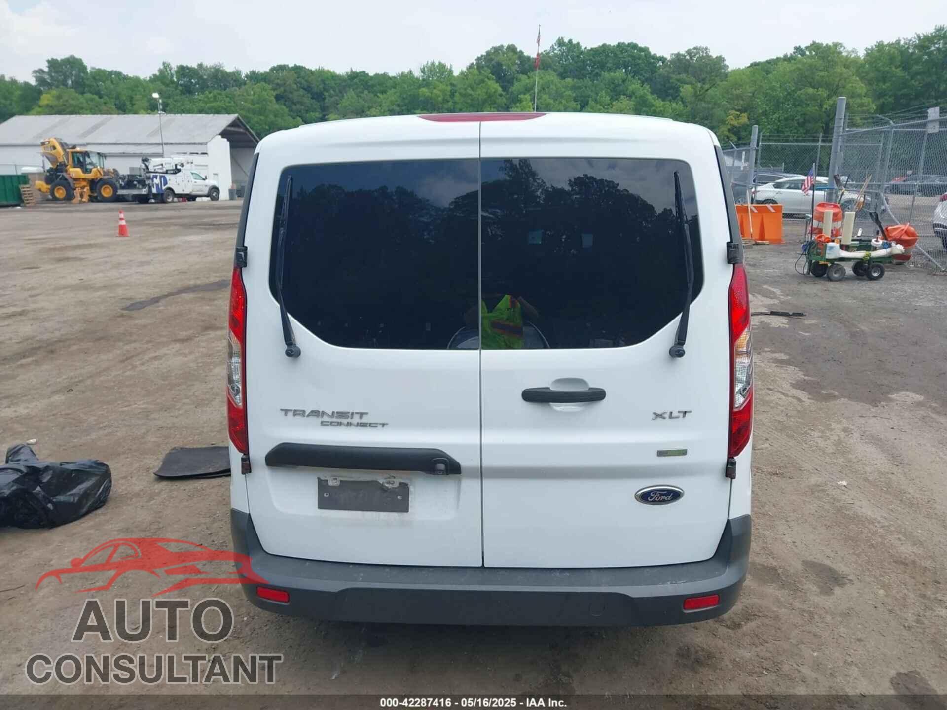 FORD TRANSIT CONNECT 2015 - NM0LS7FX1F1218579