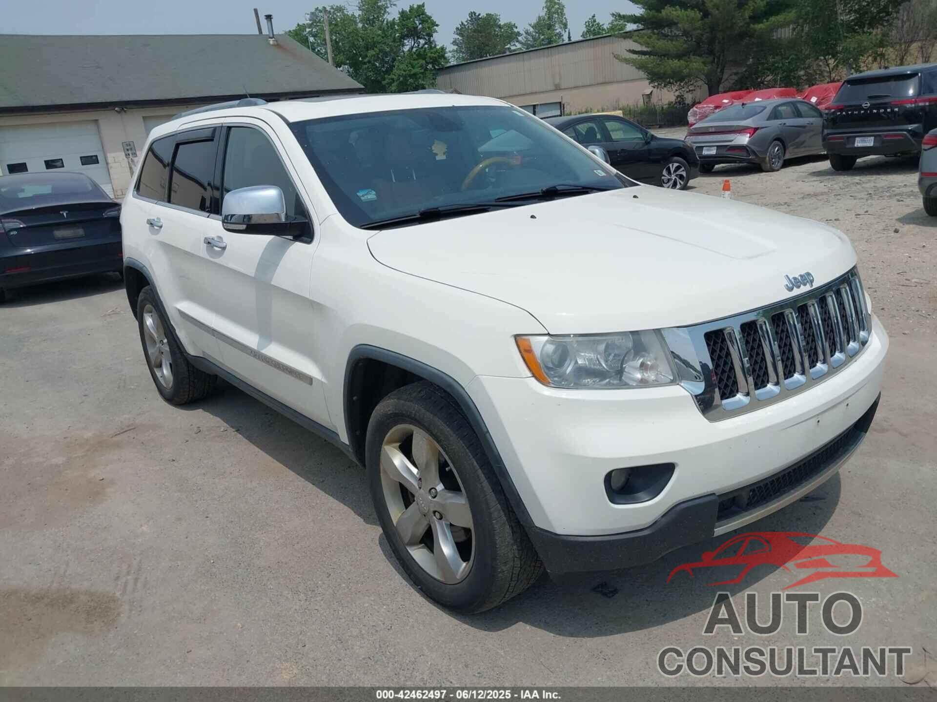 JEEP GRAND CHEROKEE 2011 - 1J4RR6GG7BC745567