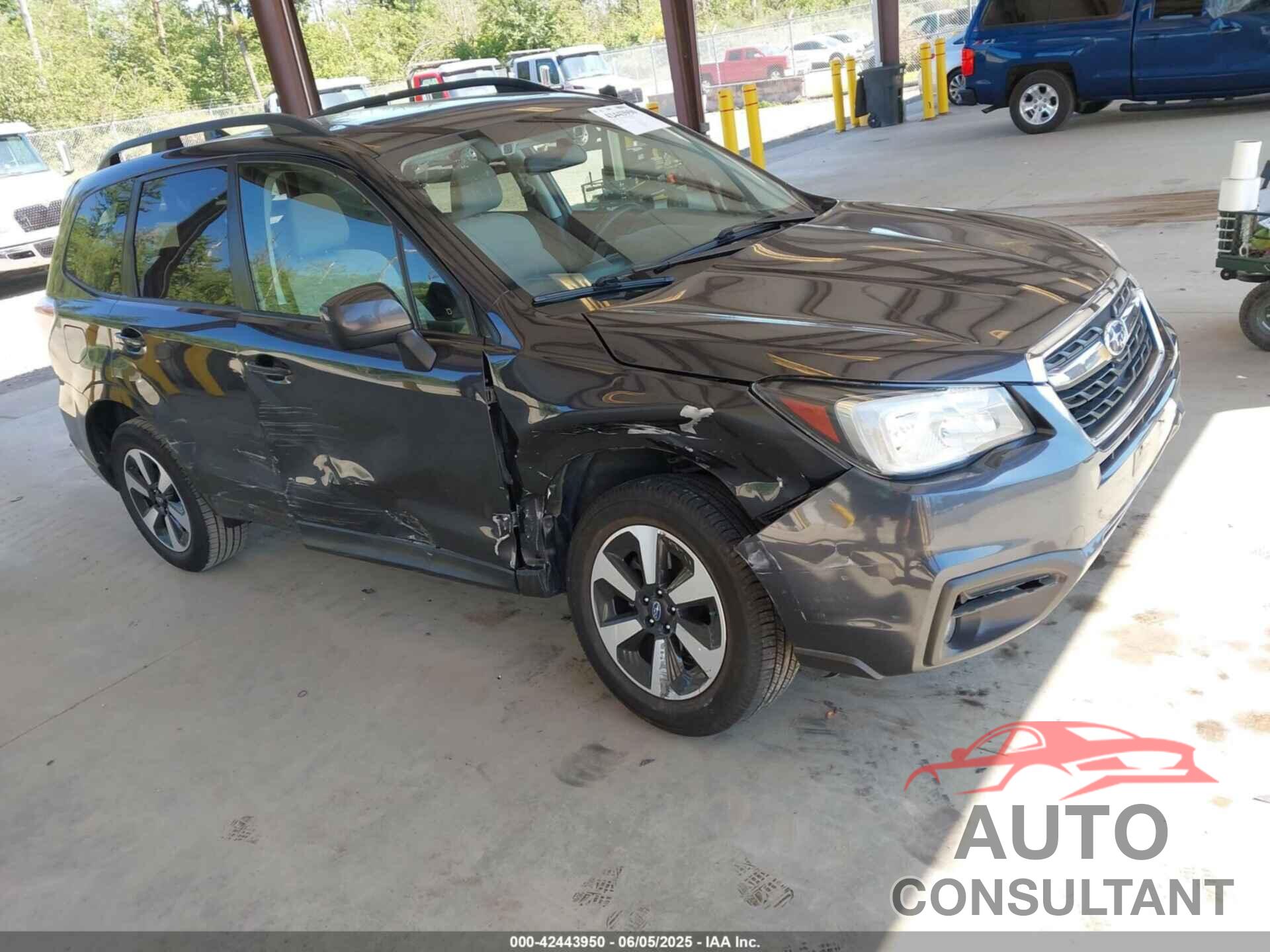 SUBARU FORESTER 2018 - JF2SJAGC0JH578082