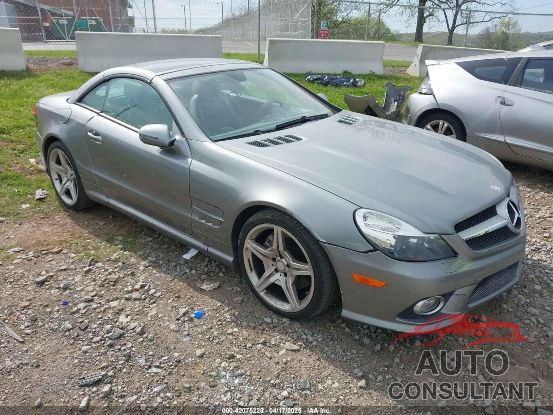 MERCEDES-BENZ SL 550 2011 - WDBSK7BA9BF165156