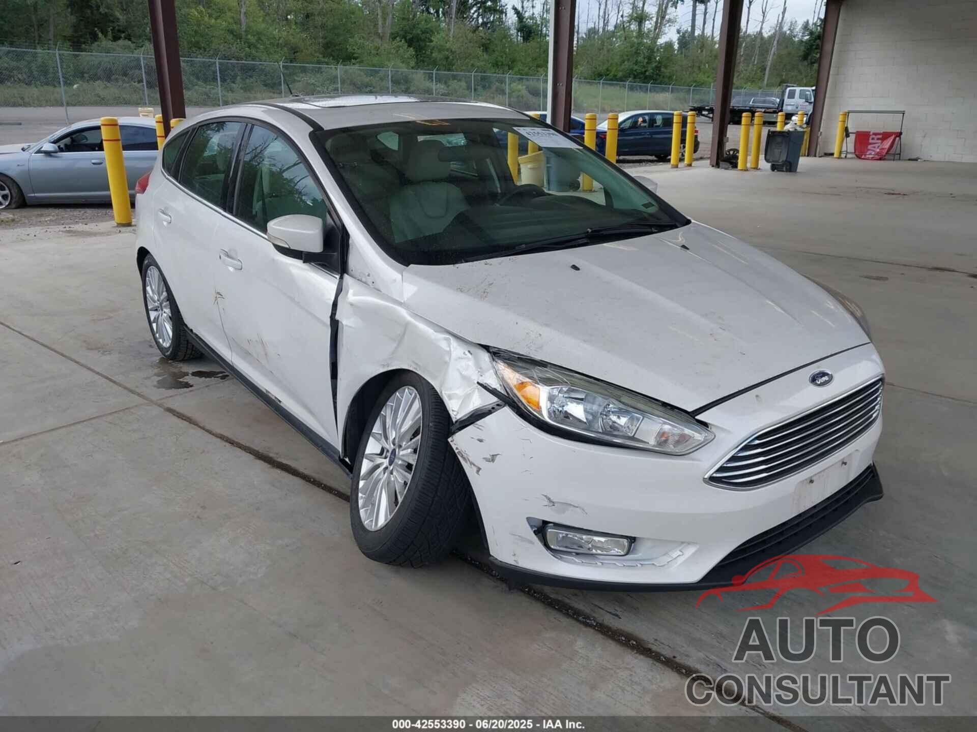 FORD FOCUS 2018 - 1FADP3N27JL314856