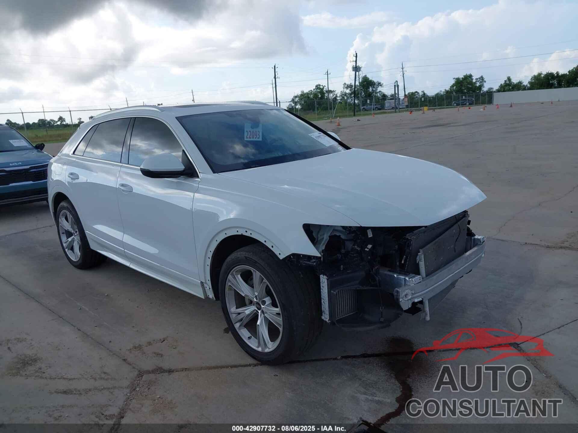 AUDI Q8 2023 - WA1AVBF11PD025083
