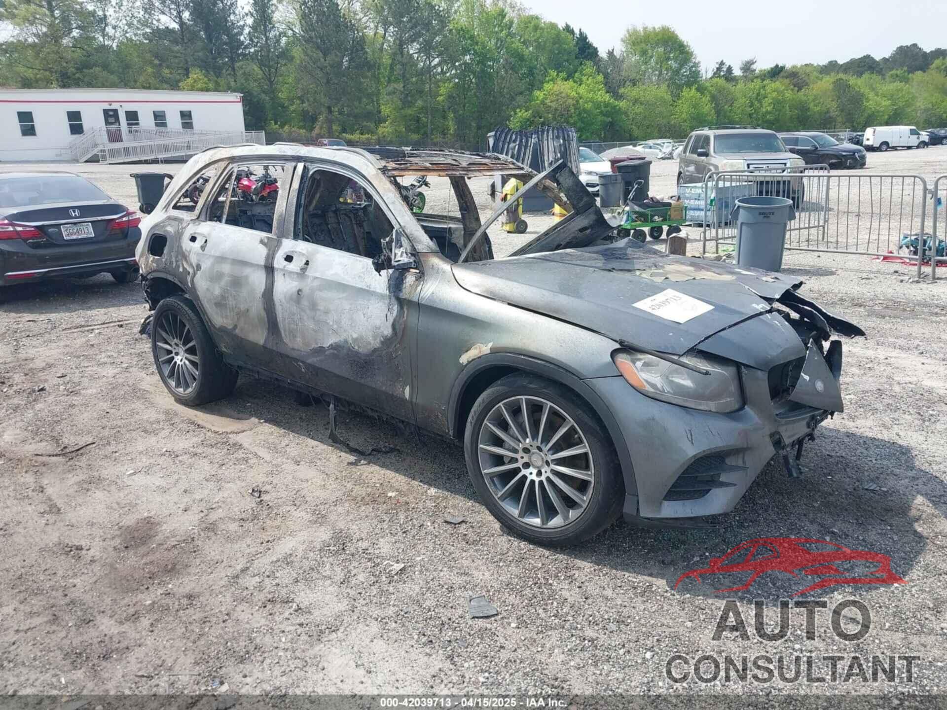 MERCEDES-BENZ GLC 300 2016 - WDC0G4JB9GF012748