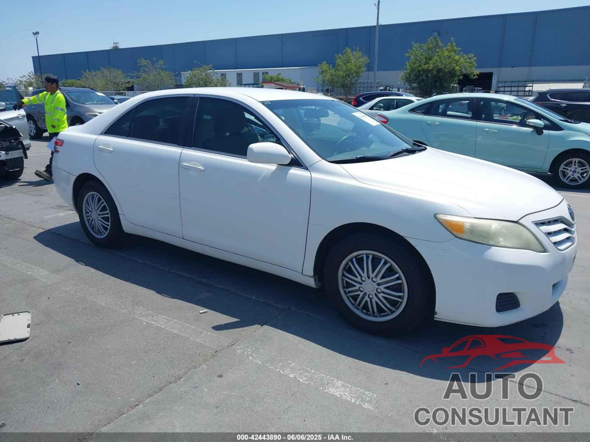 TOYOTA CAMRY 2010 - 4T1BF3EKXAU569673