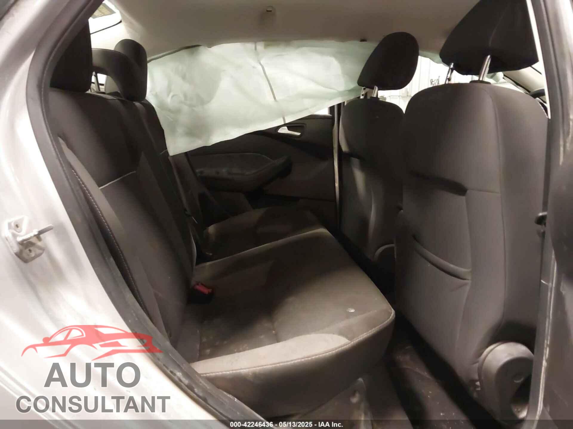 FORD FOCUS 2012 - 1FAHP3F21CL463704