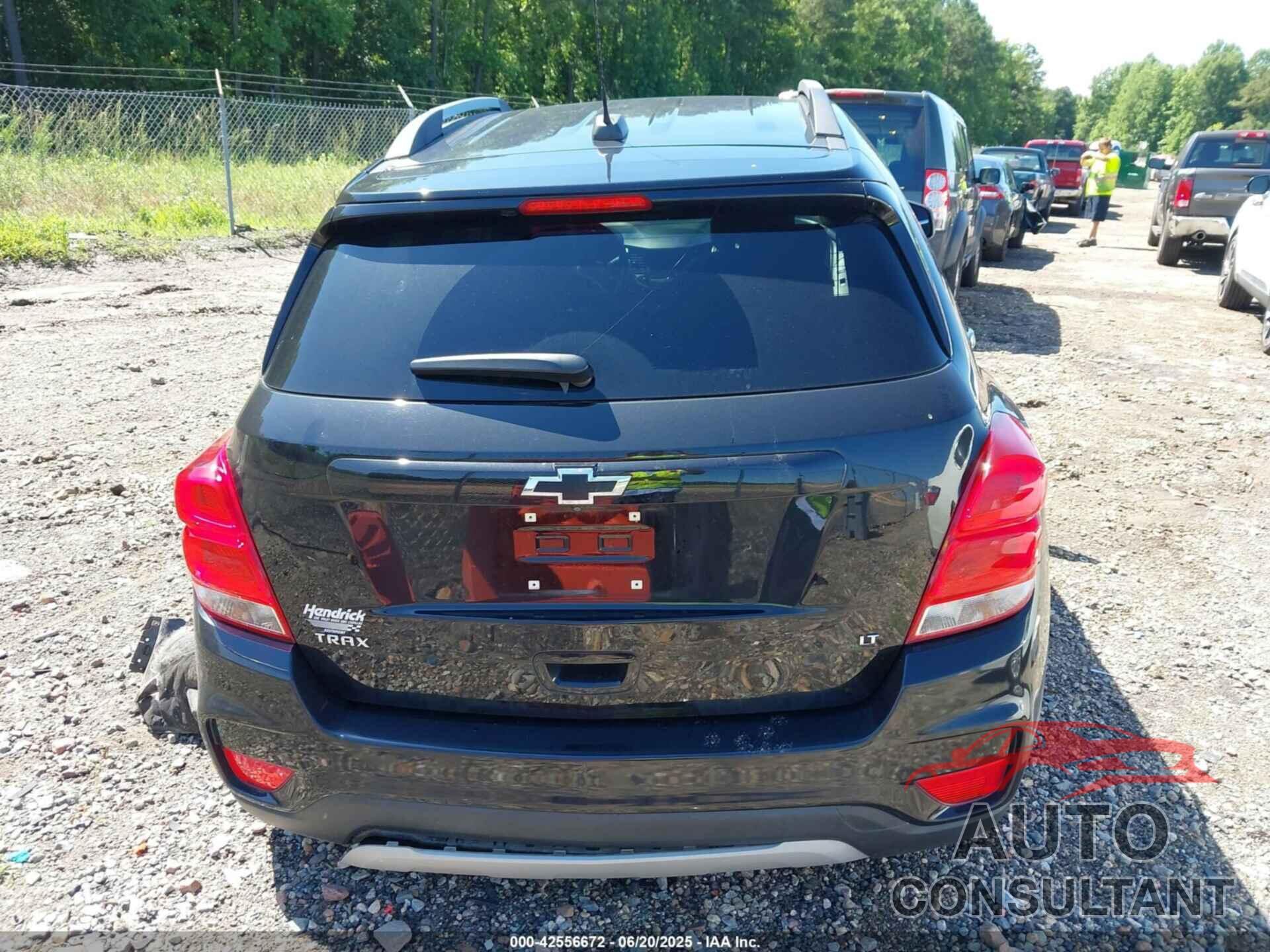 CHEVROLET TRAX 2020 - KL7CJLSB7LB062463
