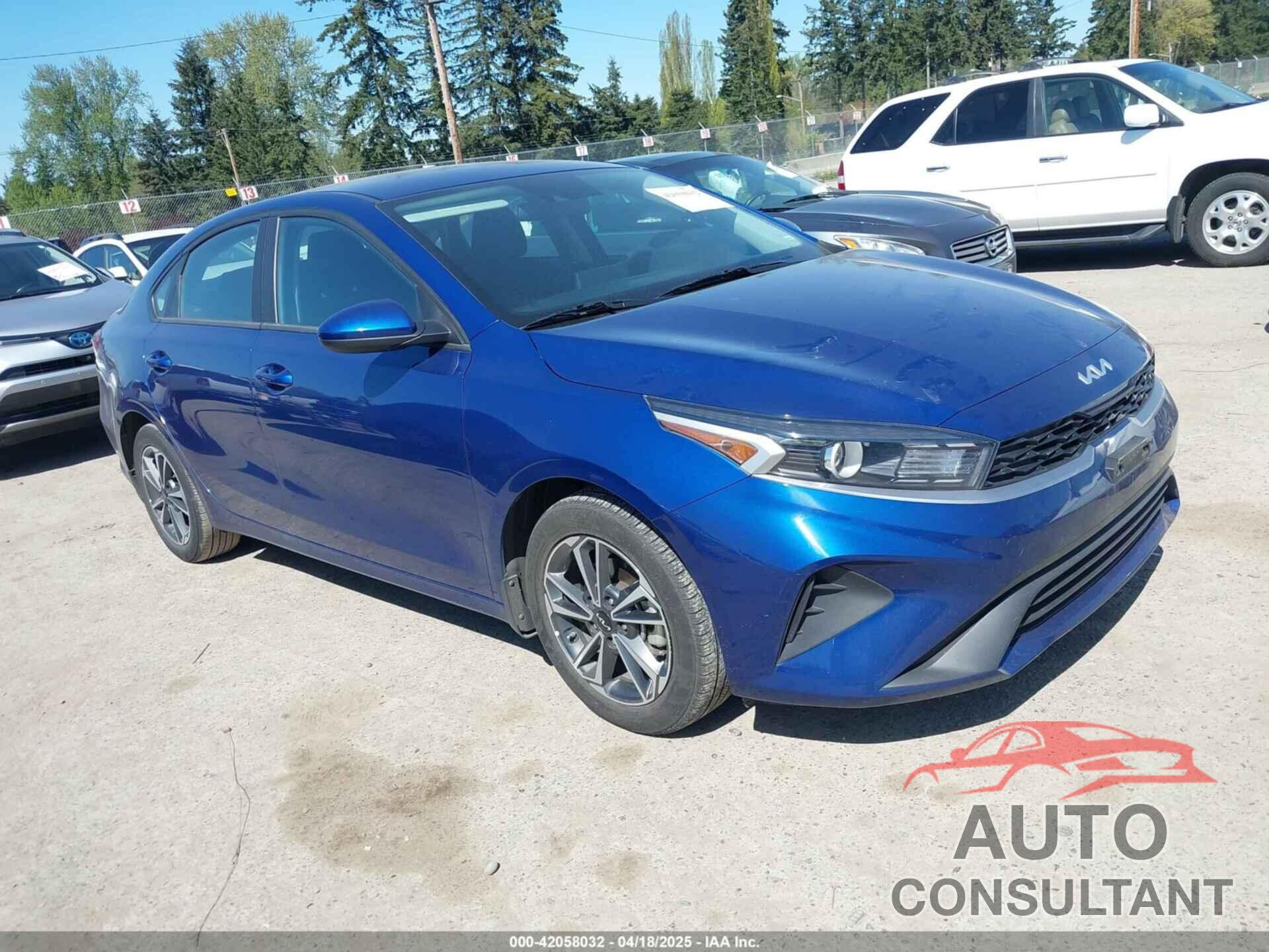 KIA FORTE 2023 - 3KPF24AD0PE661994