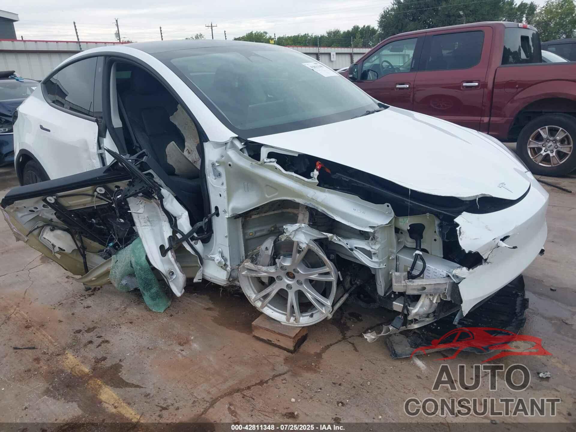 TESLA MODEL Y 2023 - 7SAYGDEE1PA127412