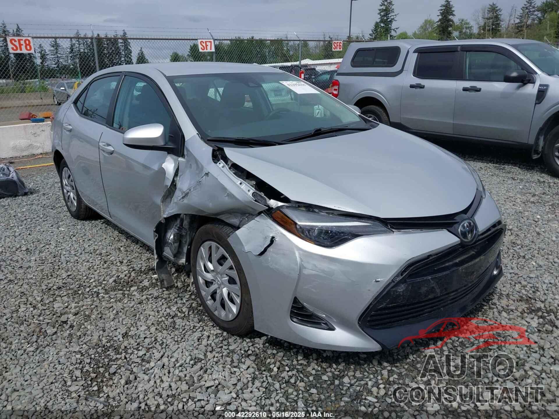 TOYOTA COROLLA 2017 - 2T1BURHEXHC883723
