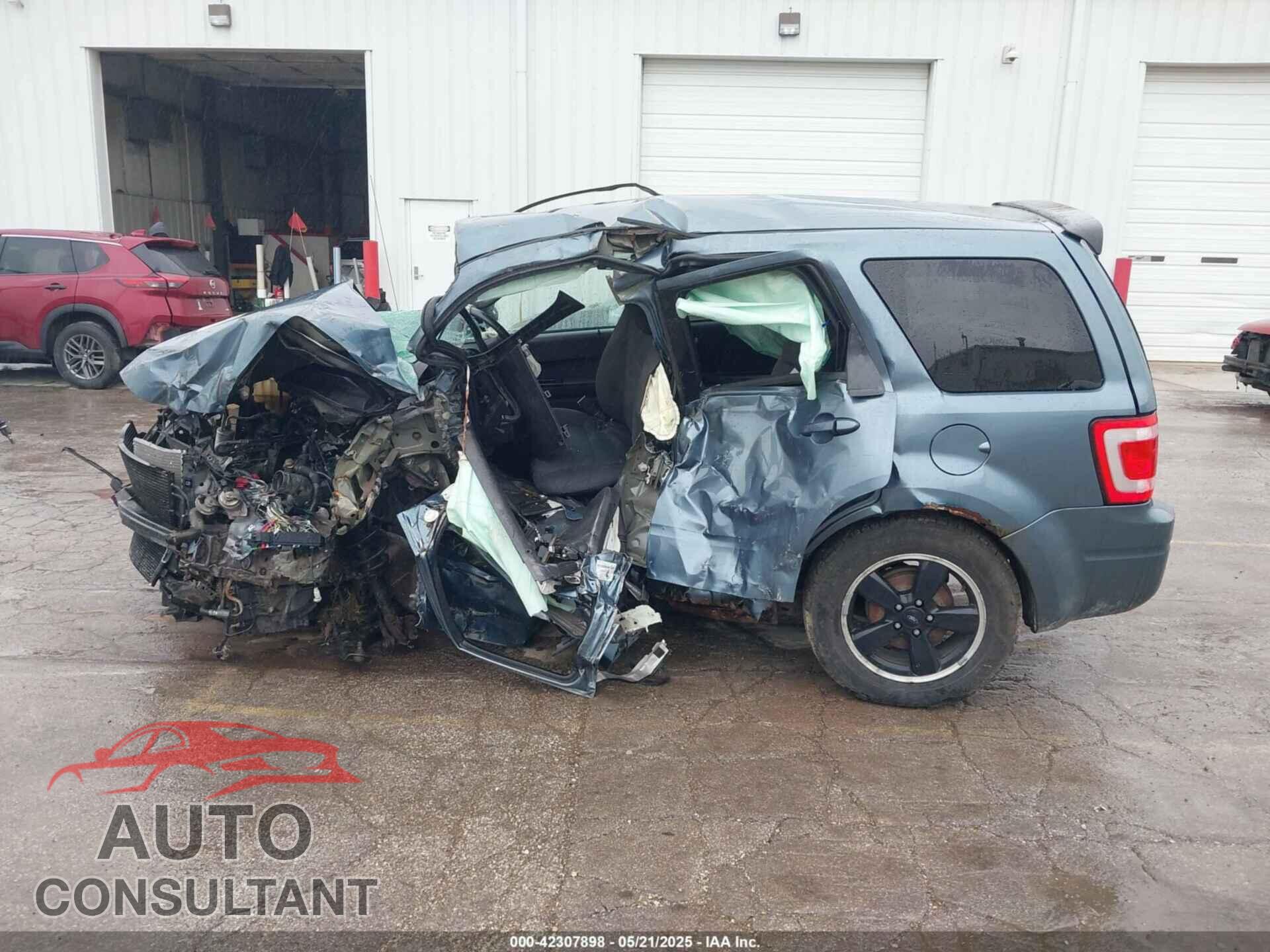 FORD ESCAPE 2012 - 1FMCU0D79CKB40271
