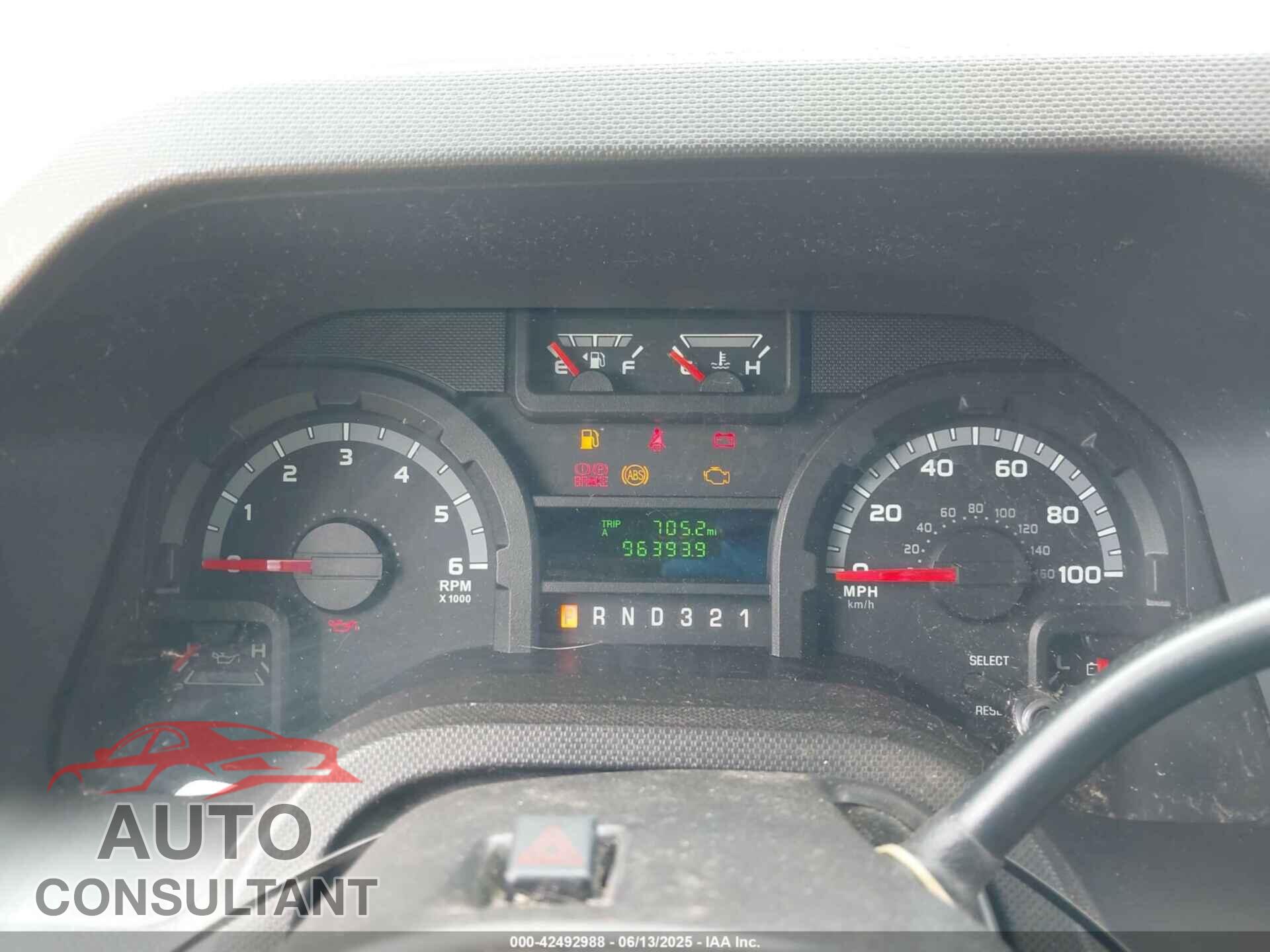 FORD E-450 CUTAWAY 2010 - 1FDFE4FS2ADA78927