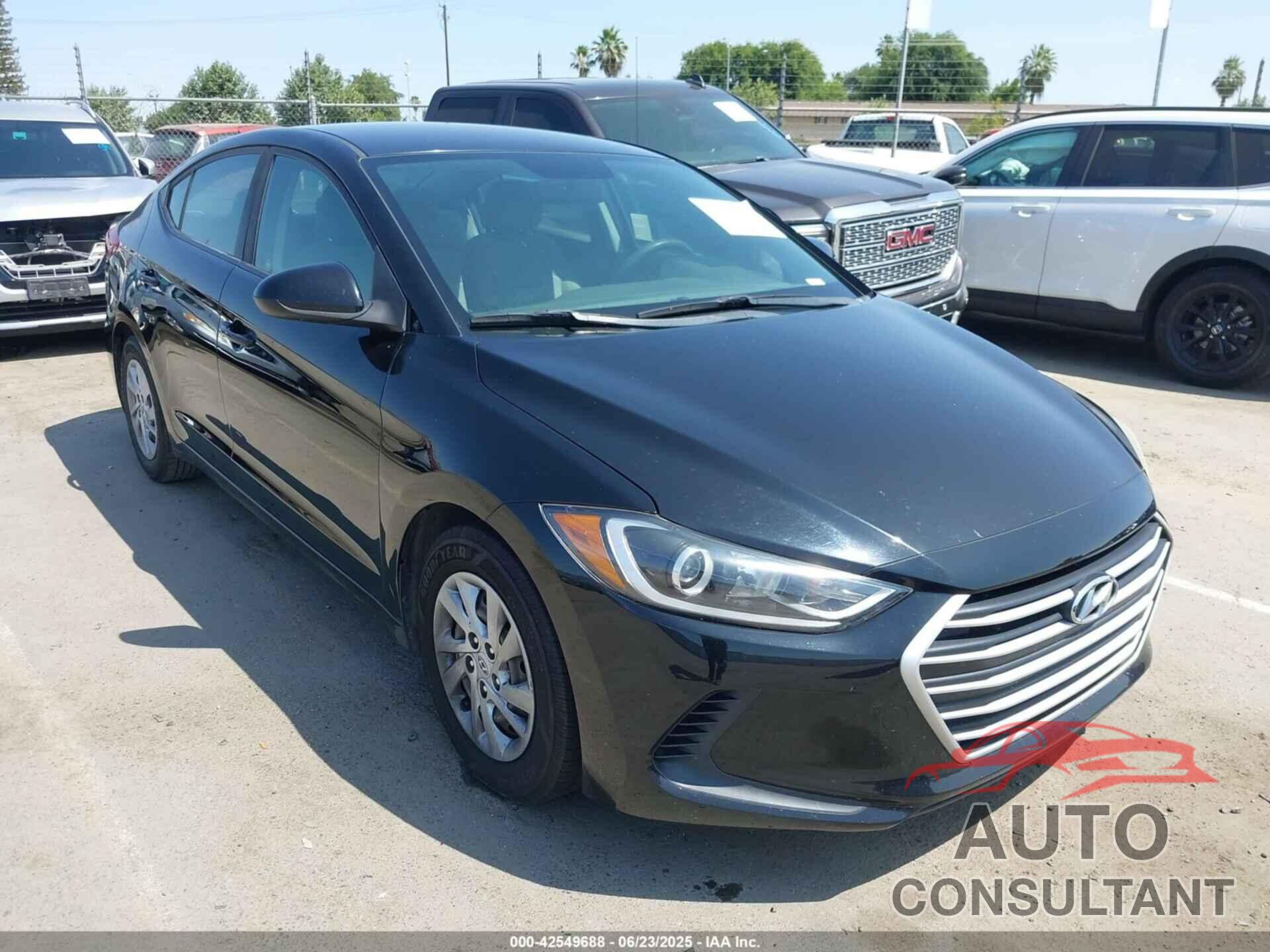 HYUNDAI ELANTRA 2017 - KMHD74LF0HU367730