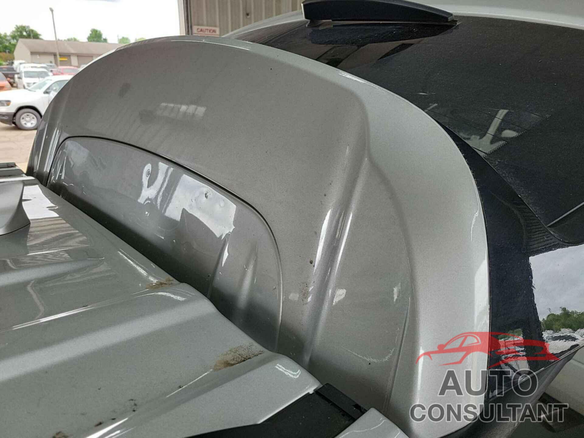 CHEVROLET TRAVERSE 2022 - 1GNEVGKW8NJ151646