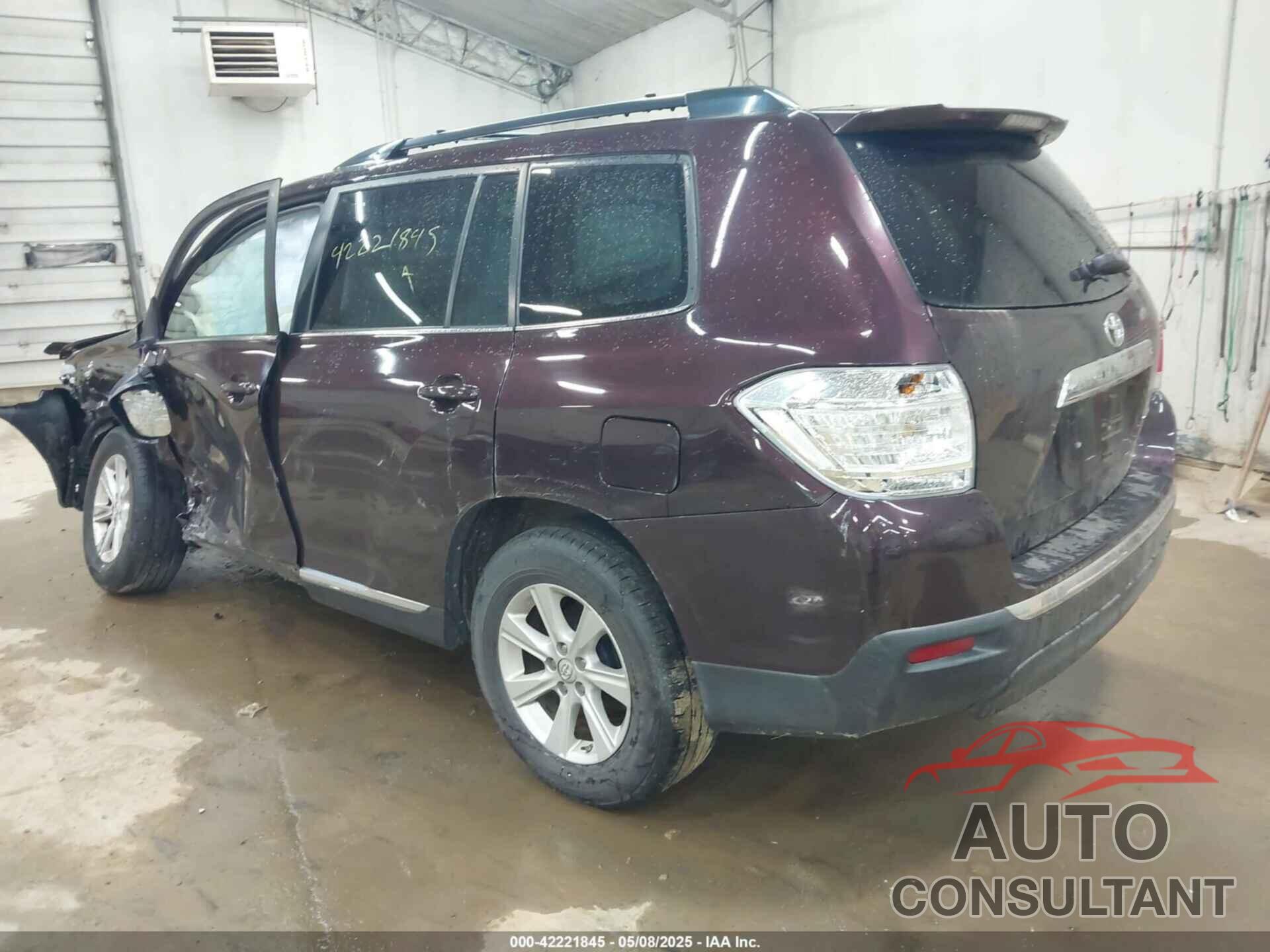 TOYOTA HIGHLANDER 2011 - 5TDBK3EH7BS082991