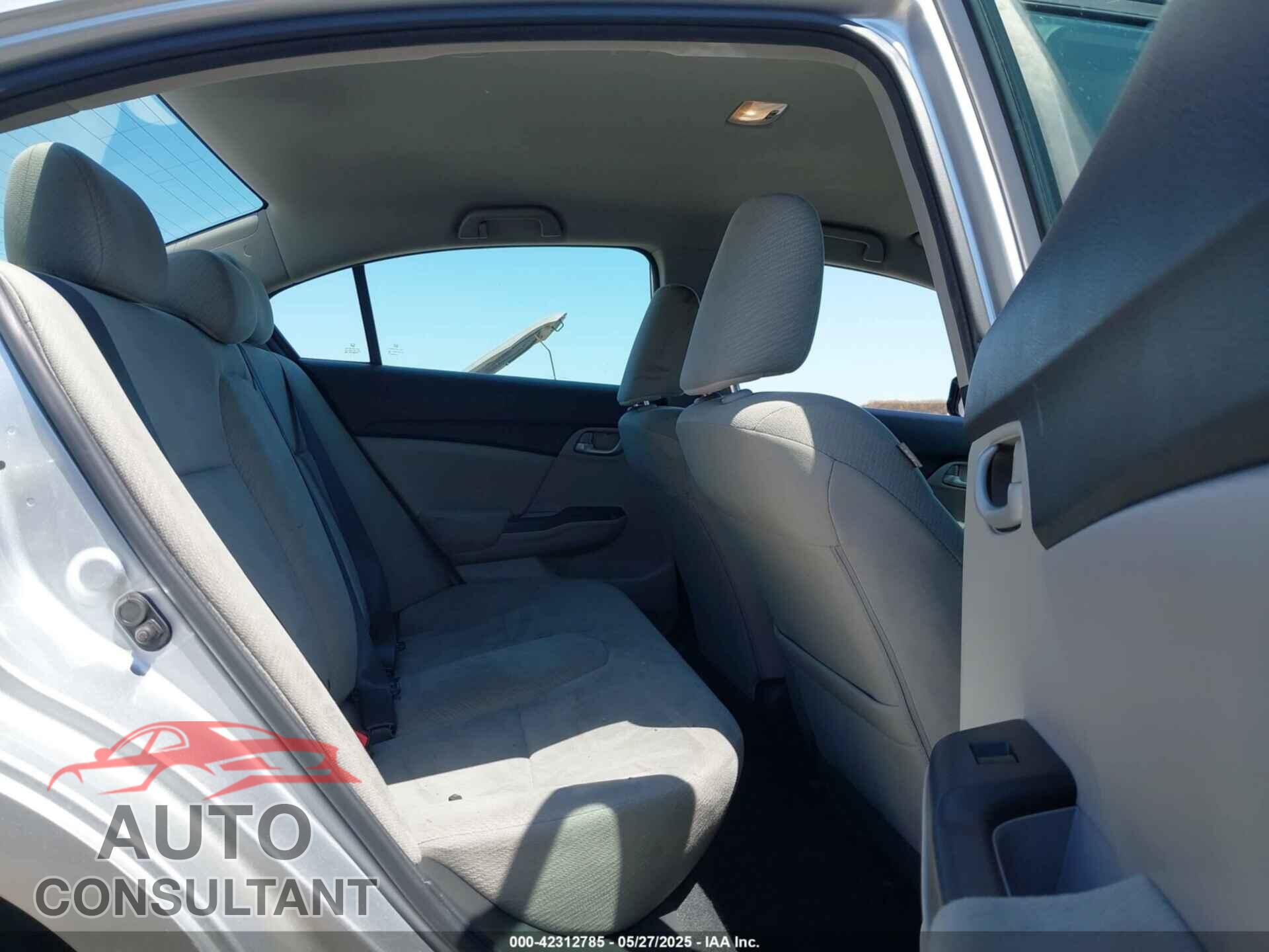 HONDA CIVIC 2013 - 19XFB2F55DE272995