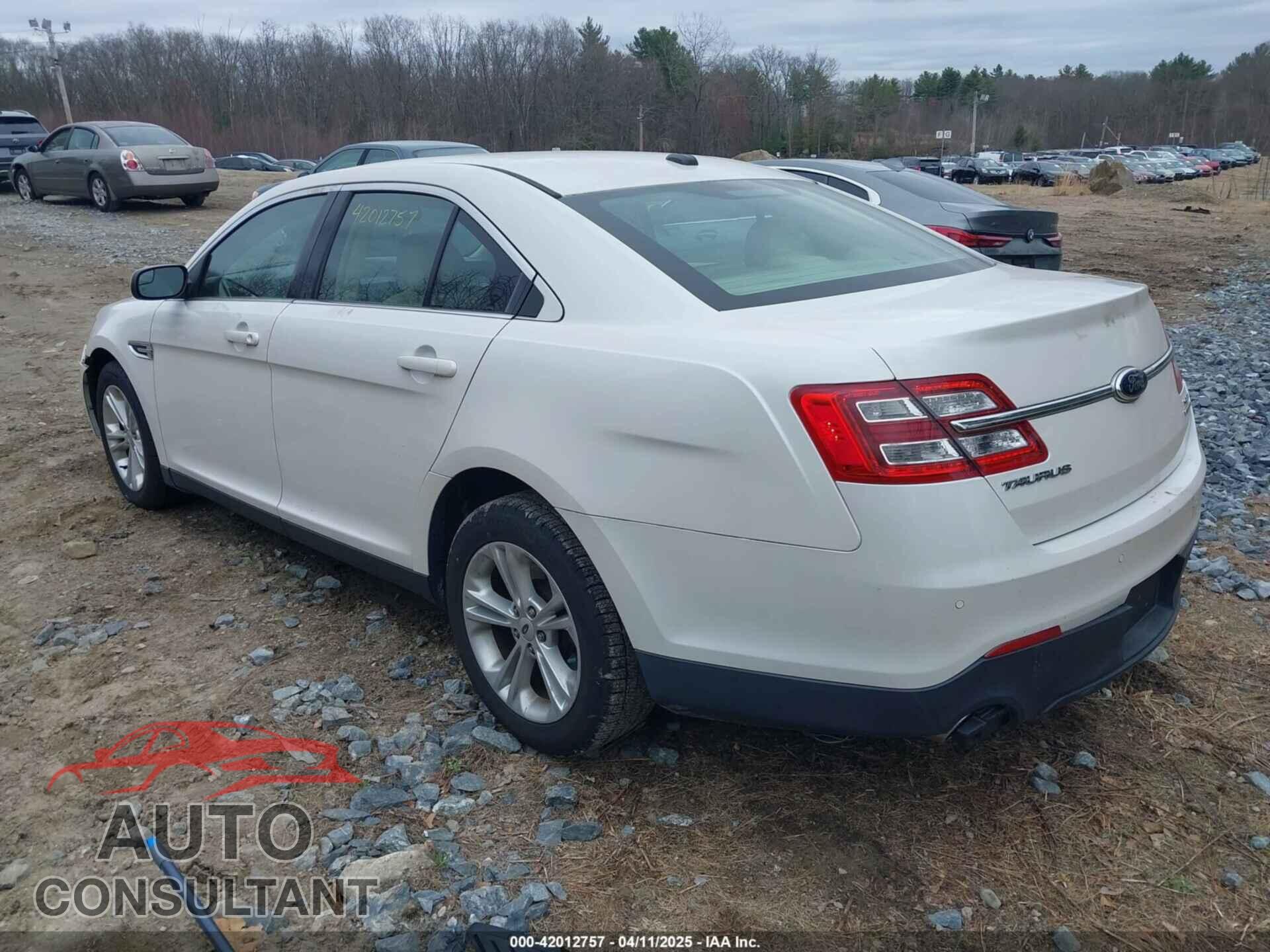 FORD TAURUS 2013 - 1FAHP2E87DG168729