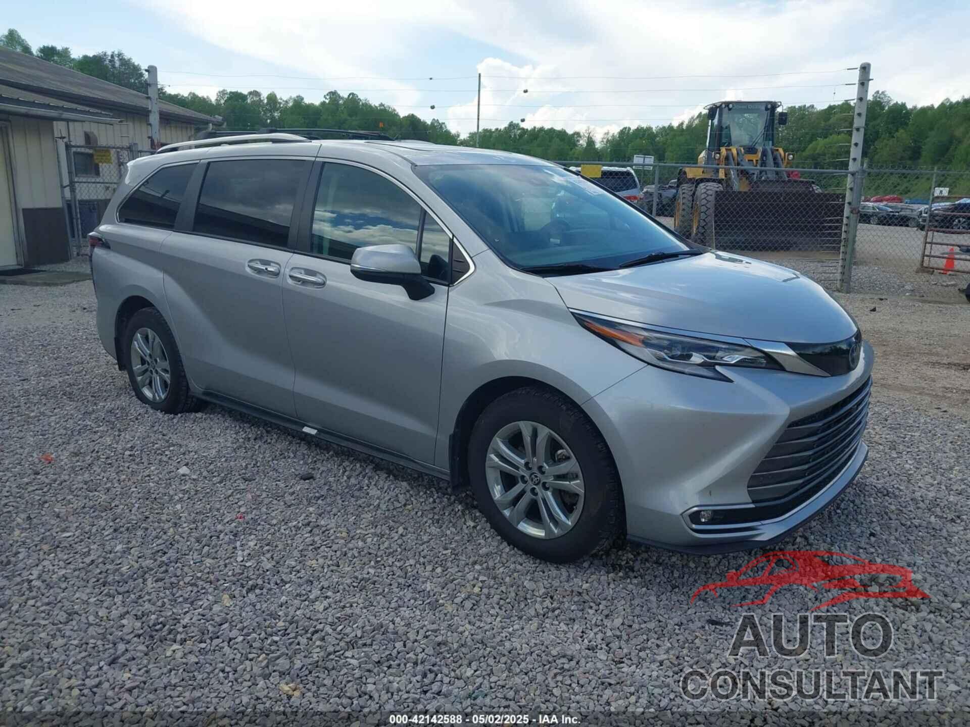 TOYOTA SIENNA 2022 - 5TDESKFC2NS051825