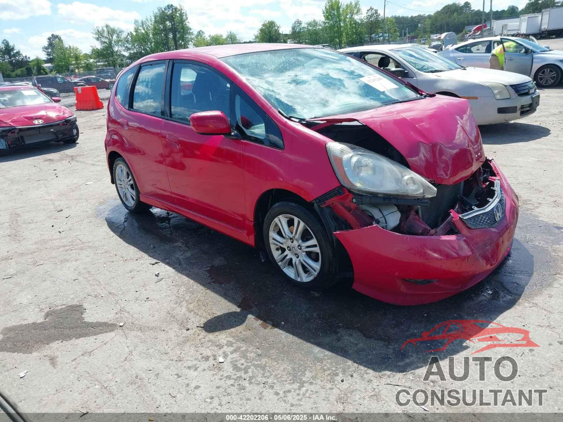 HONDA FIT 2010 - JHMGE8H49AC015763