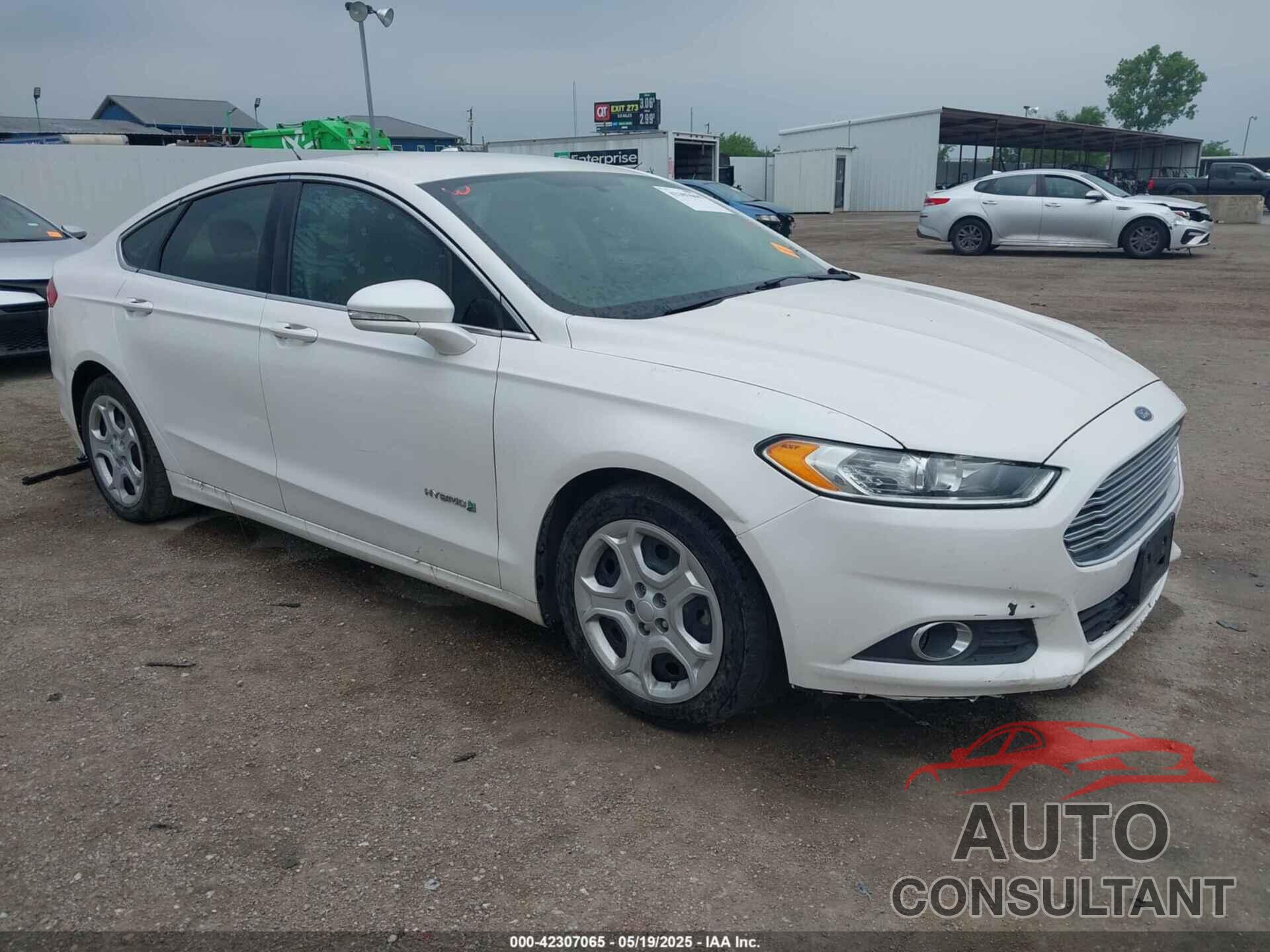 FORD FUSION HYBRID 2015 - 3FA6P0LU8FR160047