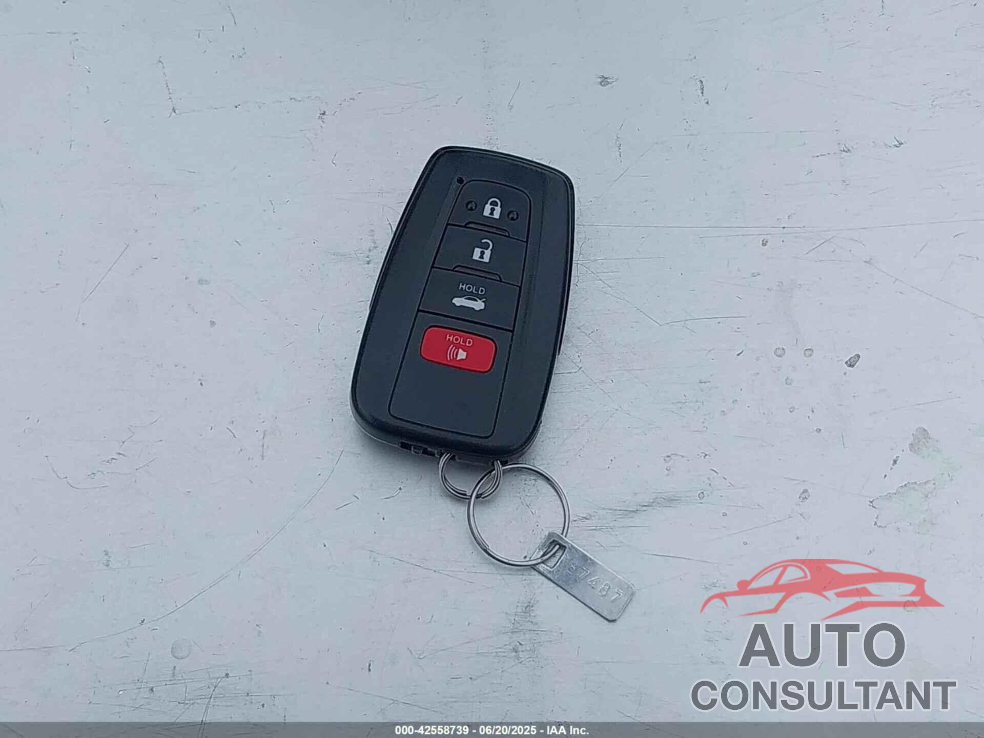 TOYOTA CAMRY 2020 - 4T1G31AK2LU536811