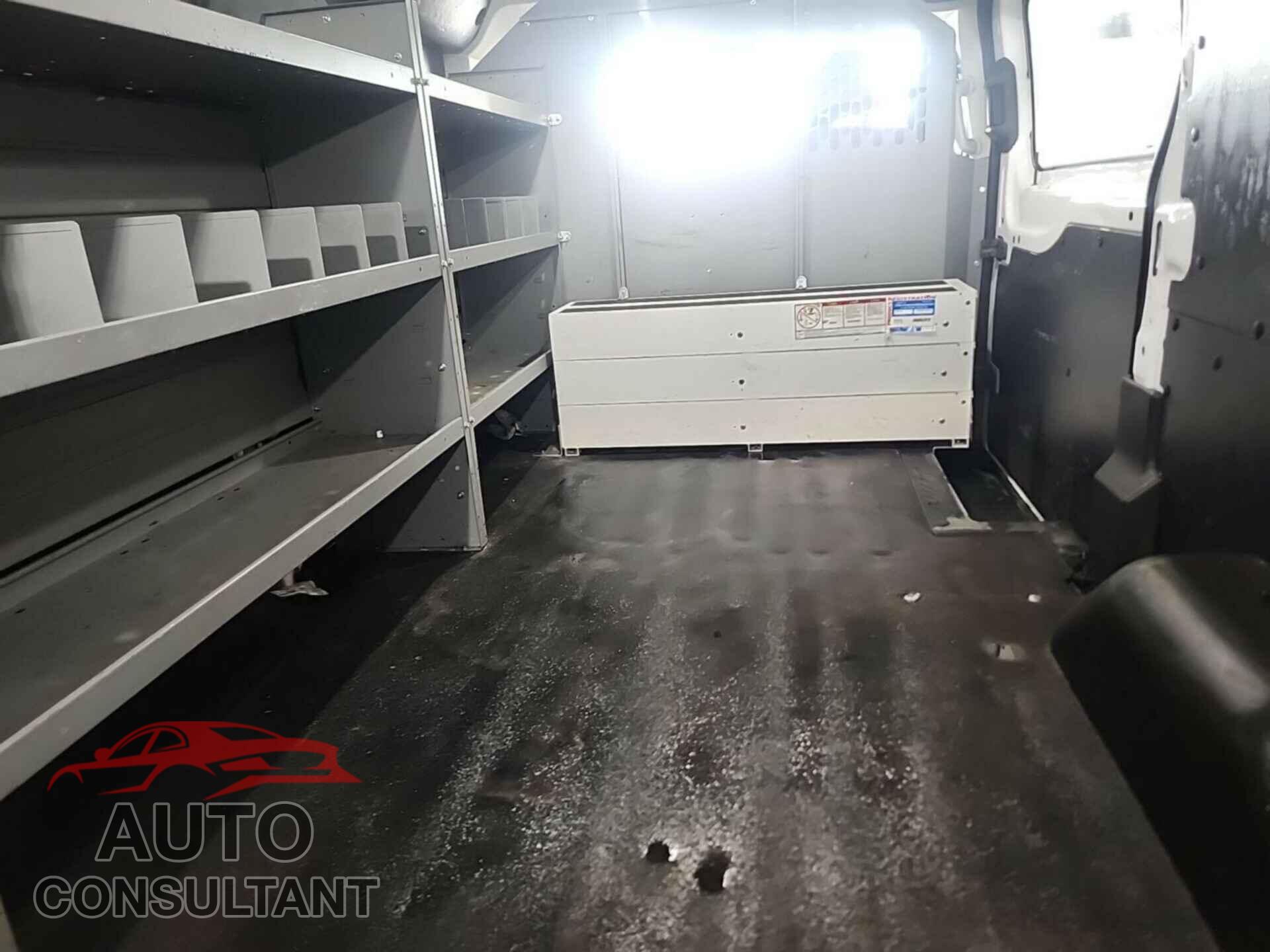 FORD TRANSIT 2018 - 1FTYE1YM1JKB52182