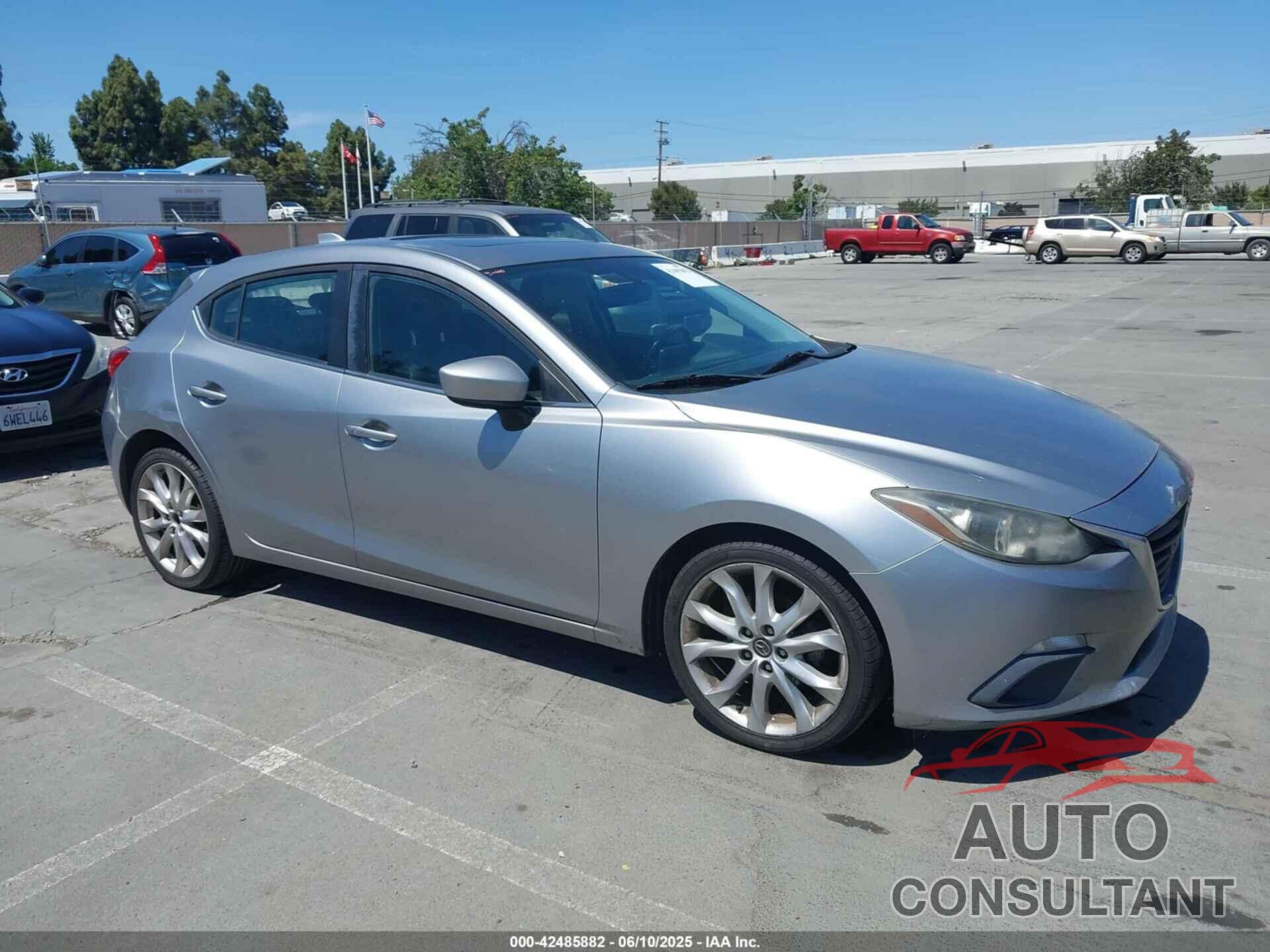 MAZDA MAZDA3 2014 - JM1BM1M72E1112990
