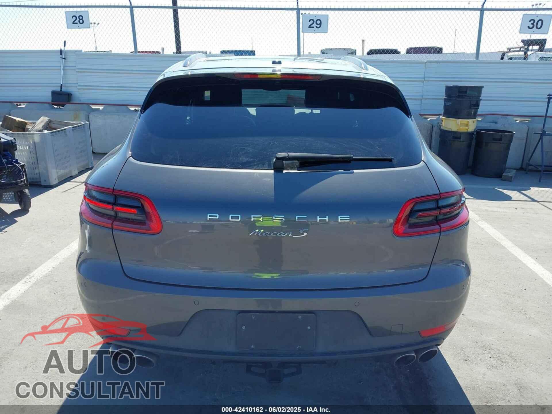 PORSCHE MACAN 2015 - WP1AB2A5XFLB61840