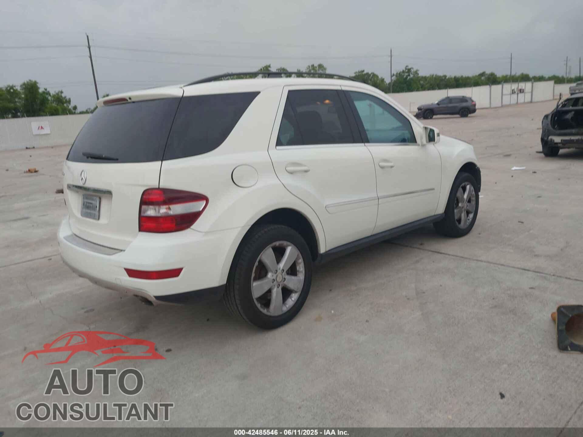 MERCEDES-BENZ ML 350 2011 - 4JGBB5GB2BA714339